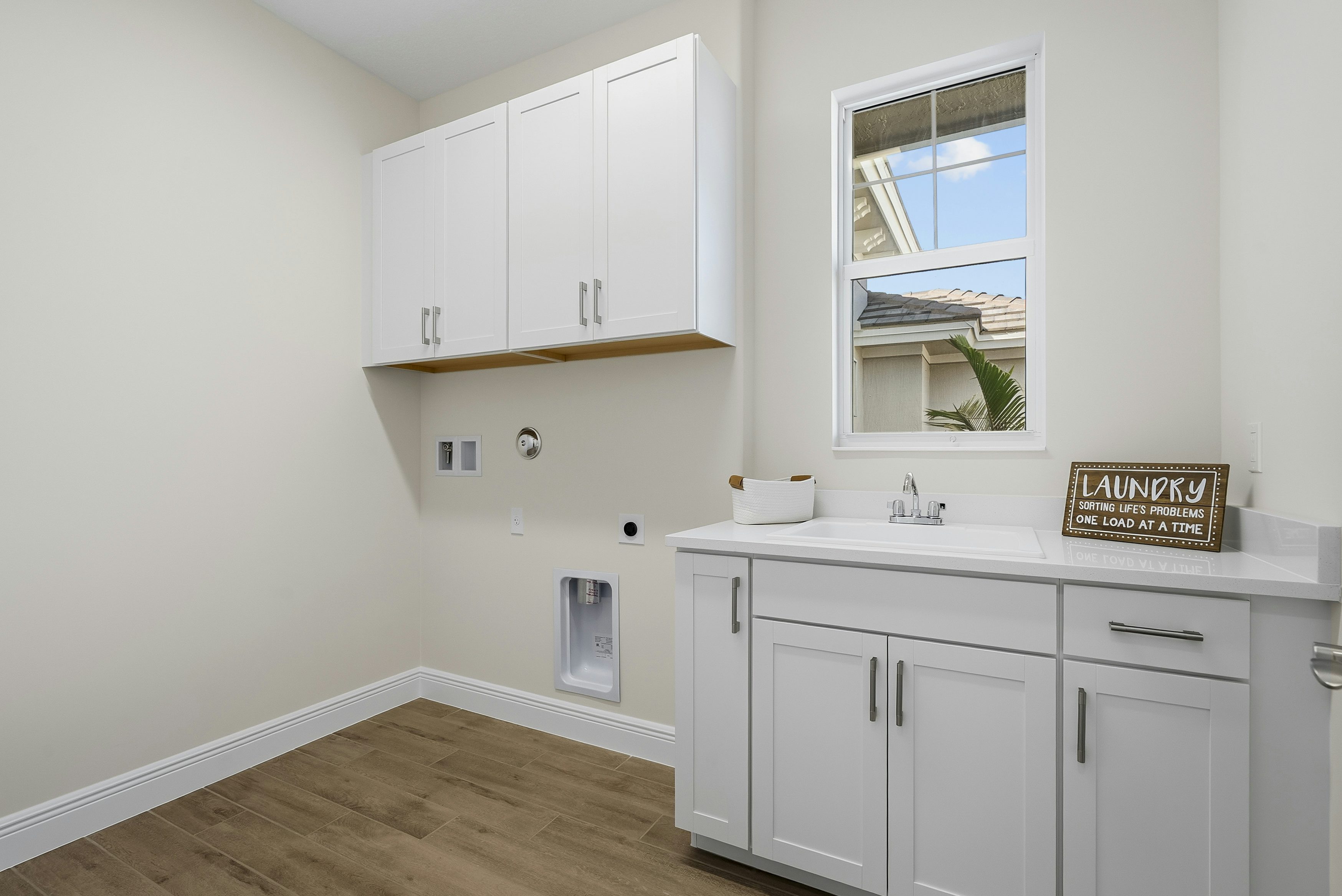 Laundry Room | 5745 Bent Pine Square