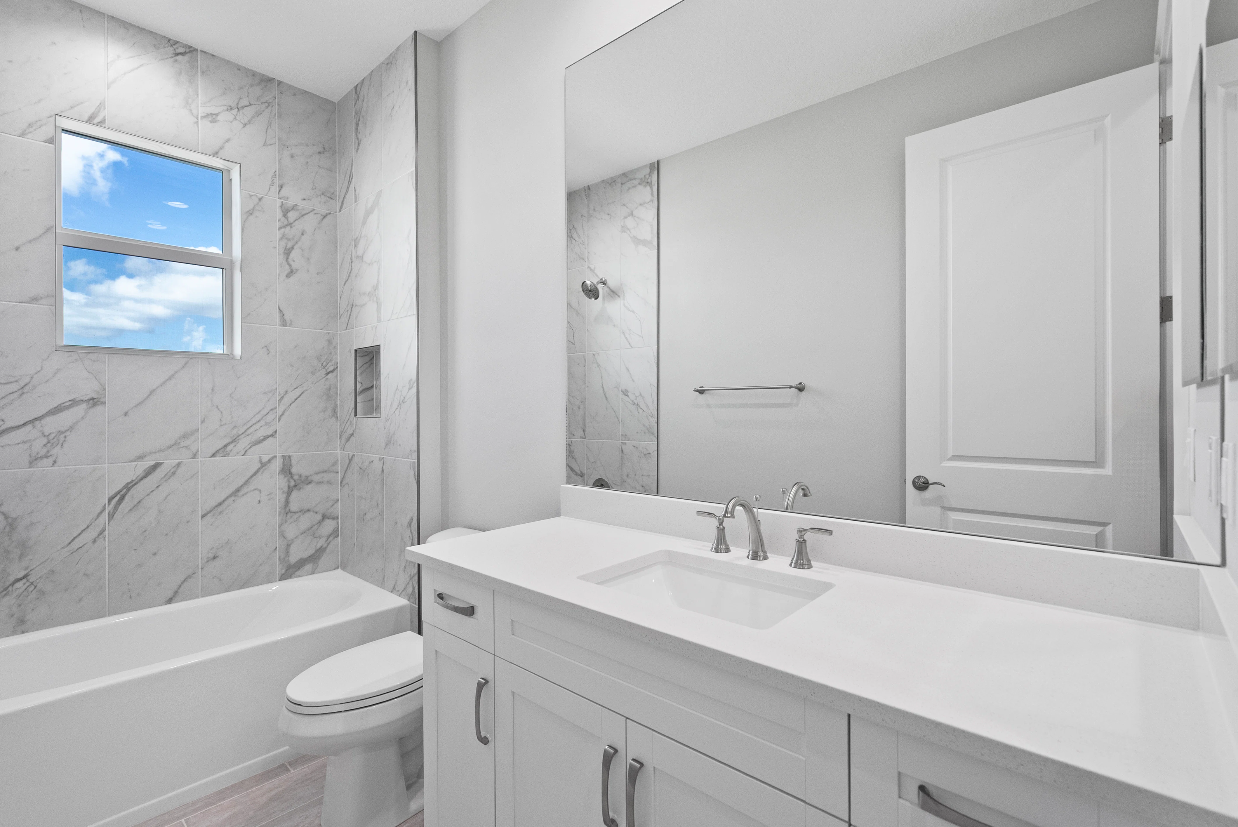 Bath 3 | 9203 SW Pinnacle Pl