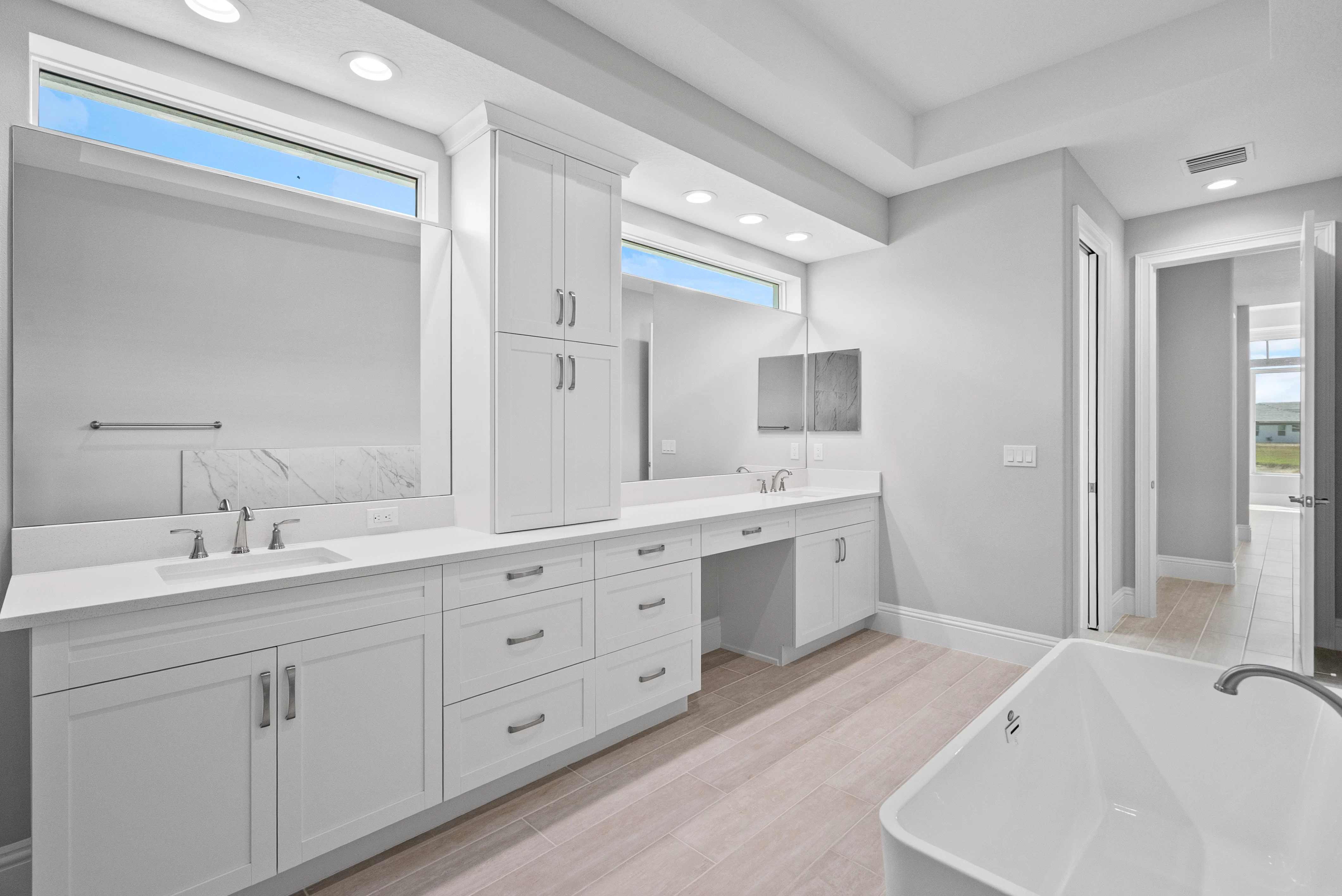 Master Bath | 9203 SW Pinnacle Pl
