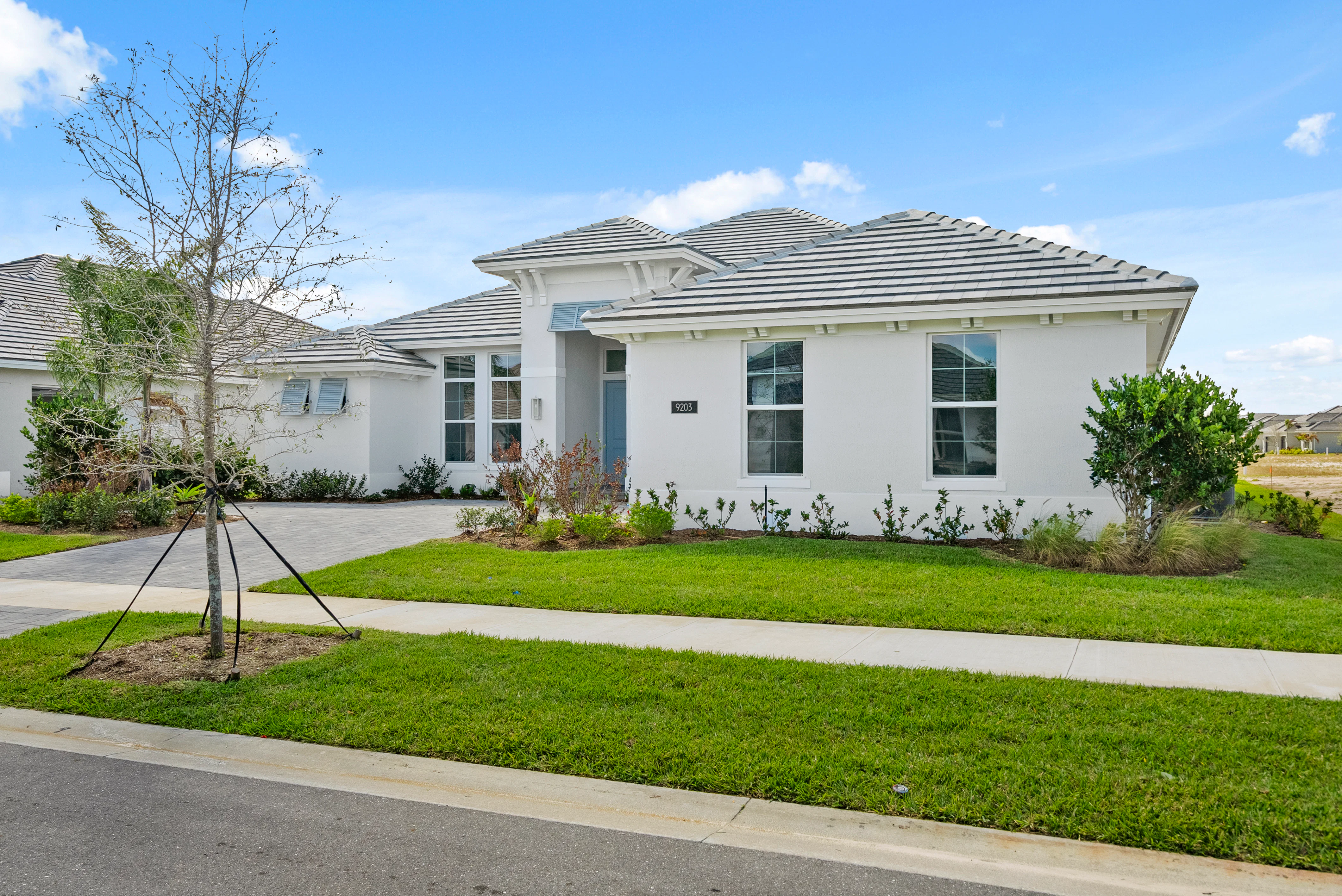 Front Elevation | 9203 SW Pinnacle Pl