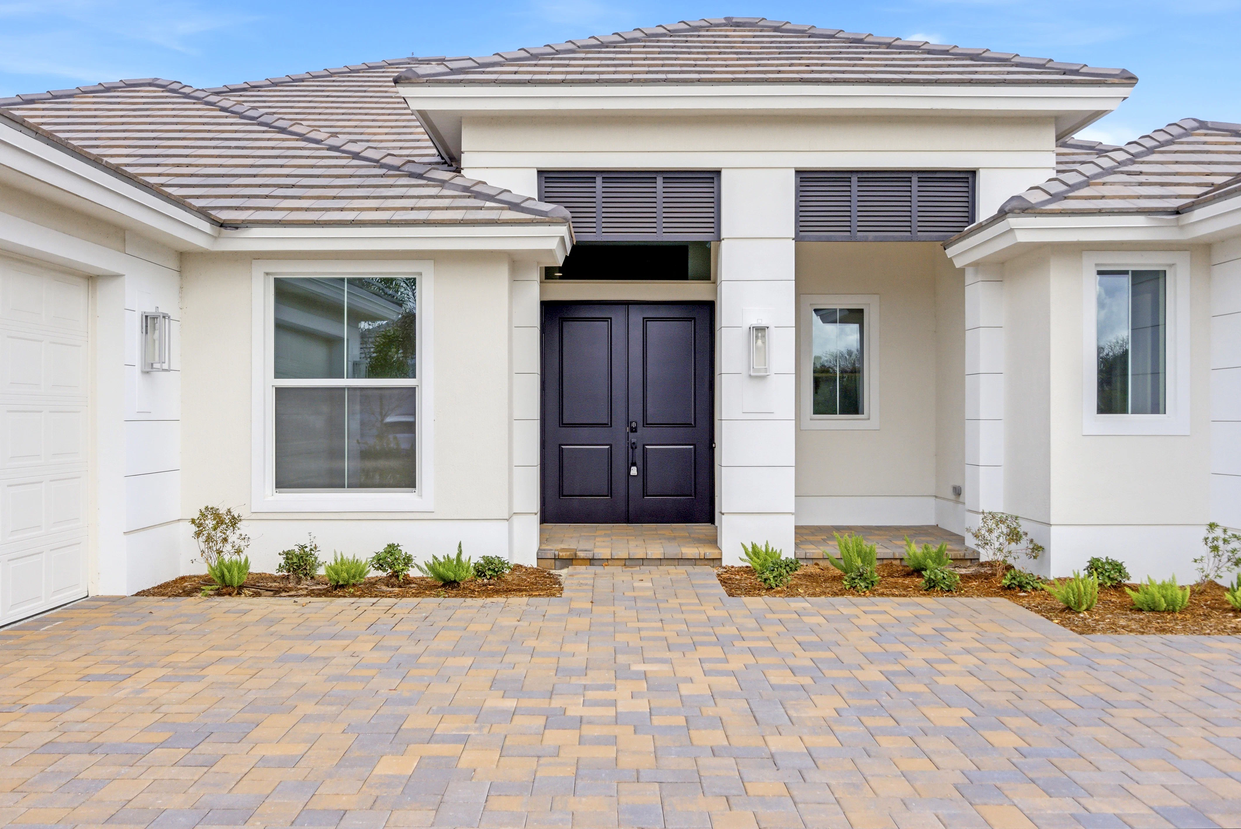 Front Elevation | 14252 SW Pinnacle Ct