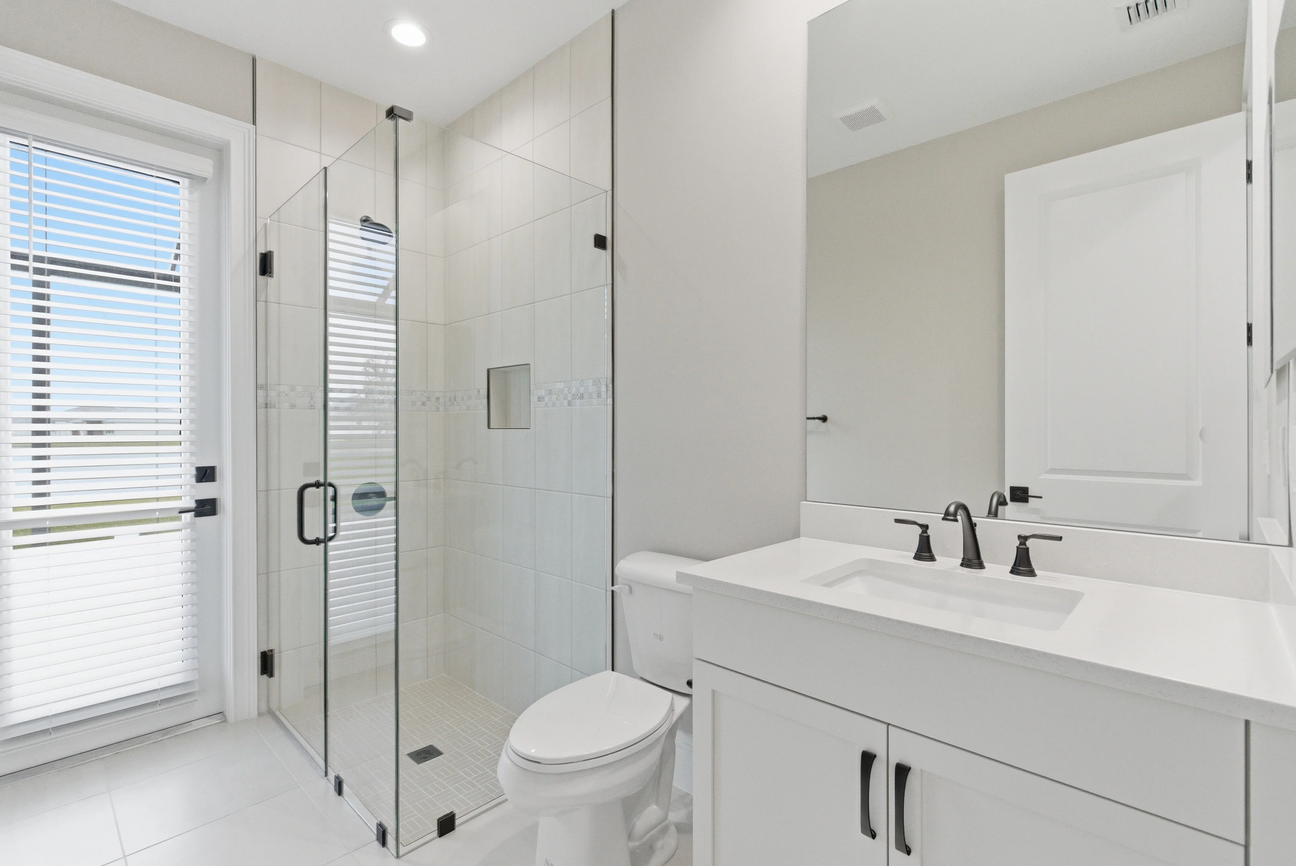 Bath 2 | 14252 SW Pinnacle Ct