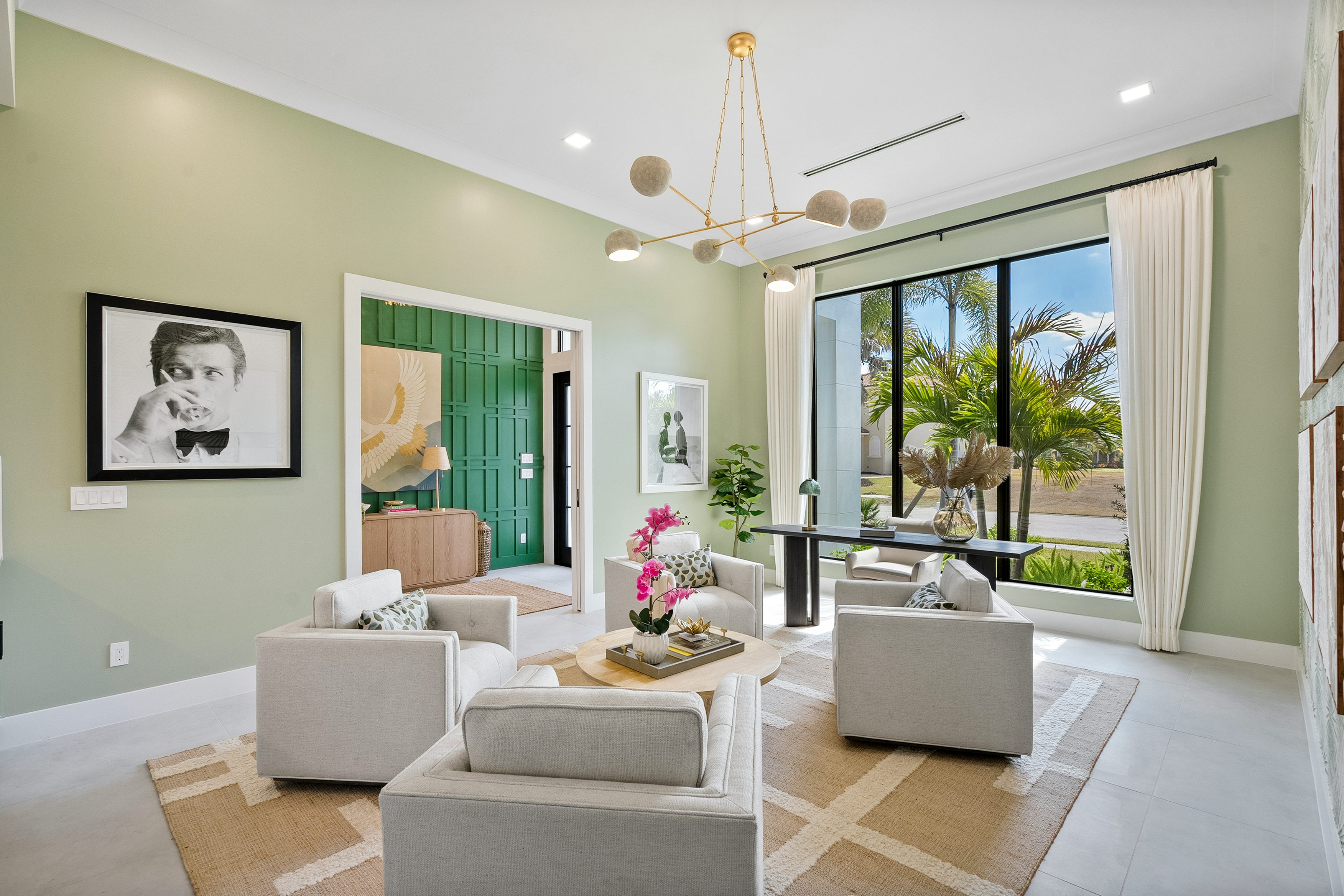 Club Room | 170 SE Rio Angelica