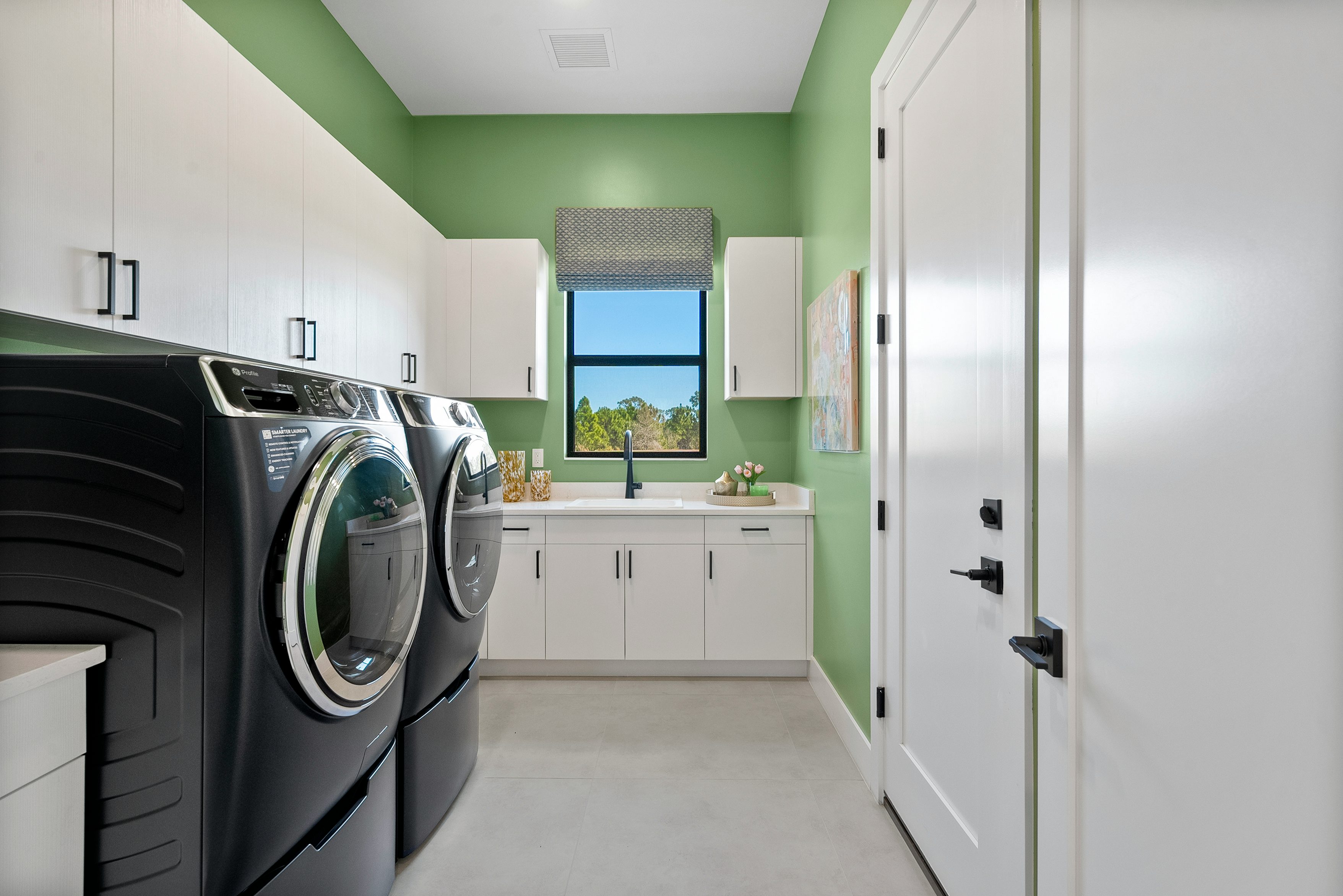 Laundry Room | 170 SE Rio Angelica