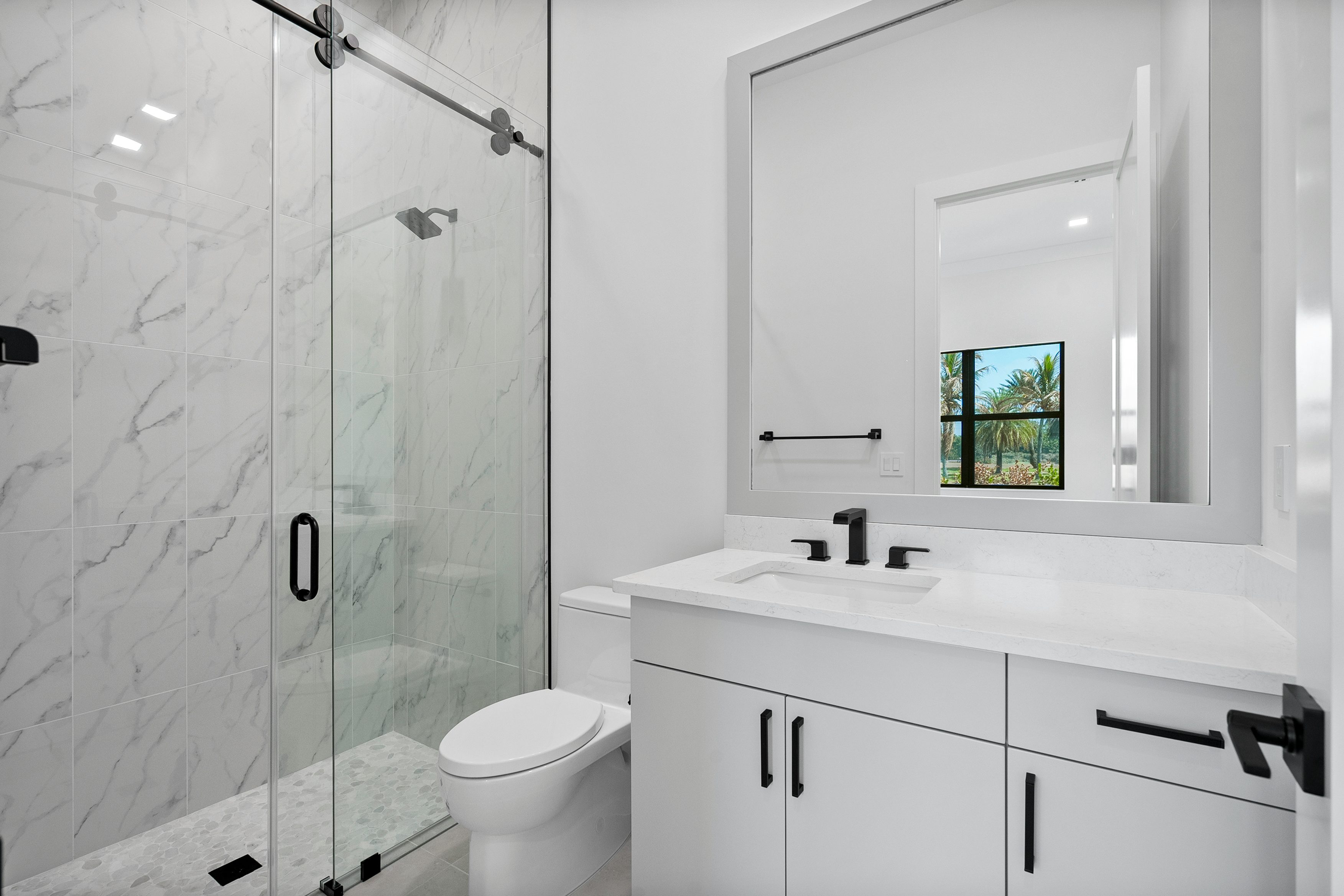 Bath 3 | 170 SE Rio Angelica