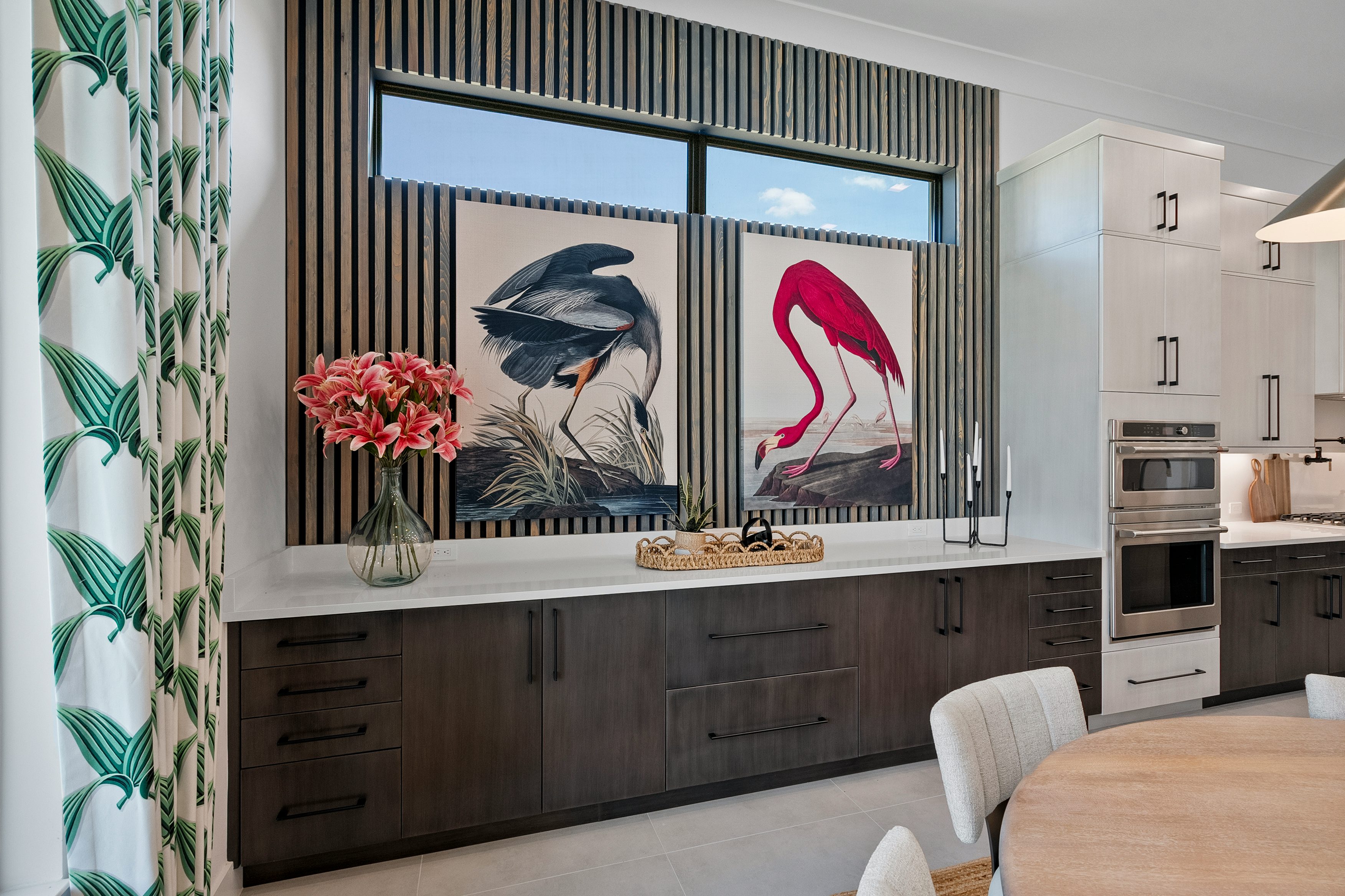 Dining Wall Detail | 170 SE Rio Angelica