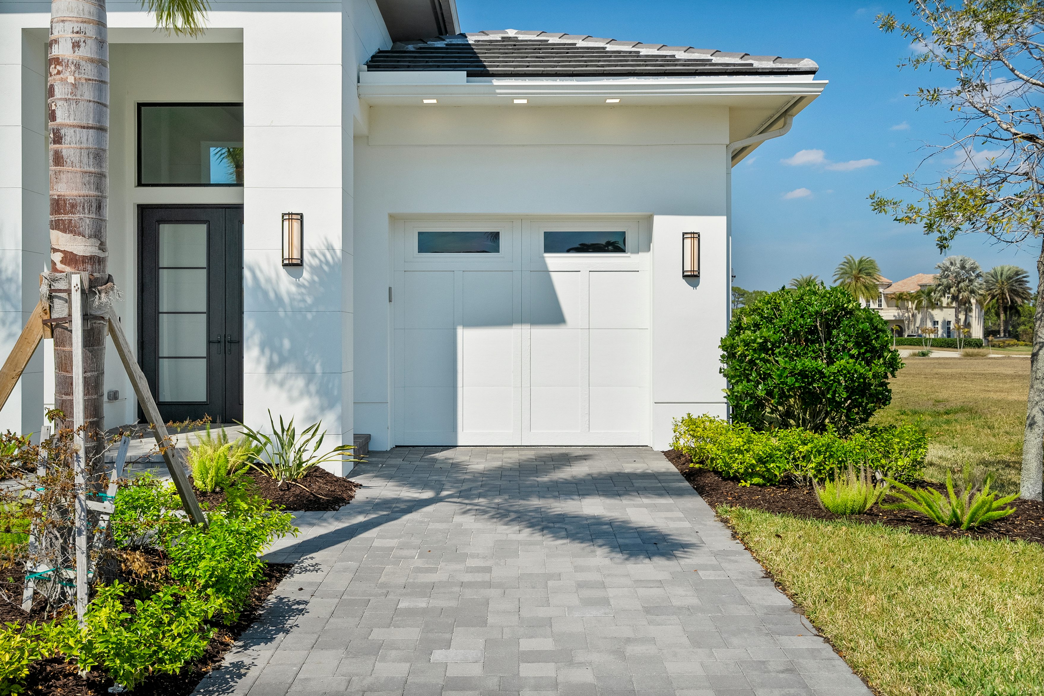 Front Elevation Detail | 170 SE Rio Angelica