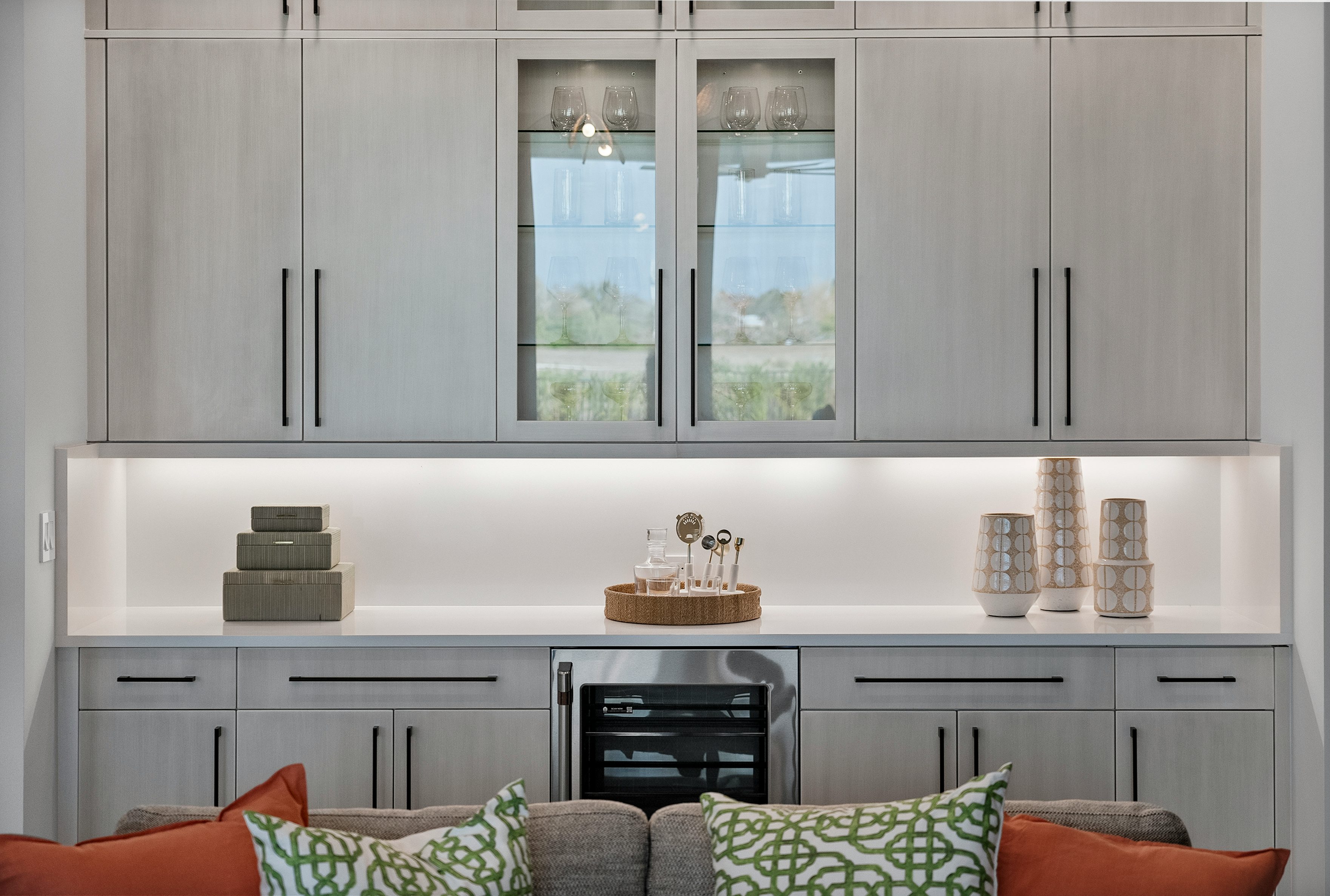 Great Room Bar Detail | 170 SE Rio Angelica