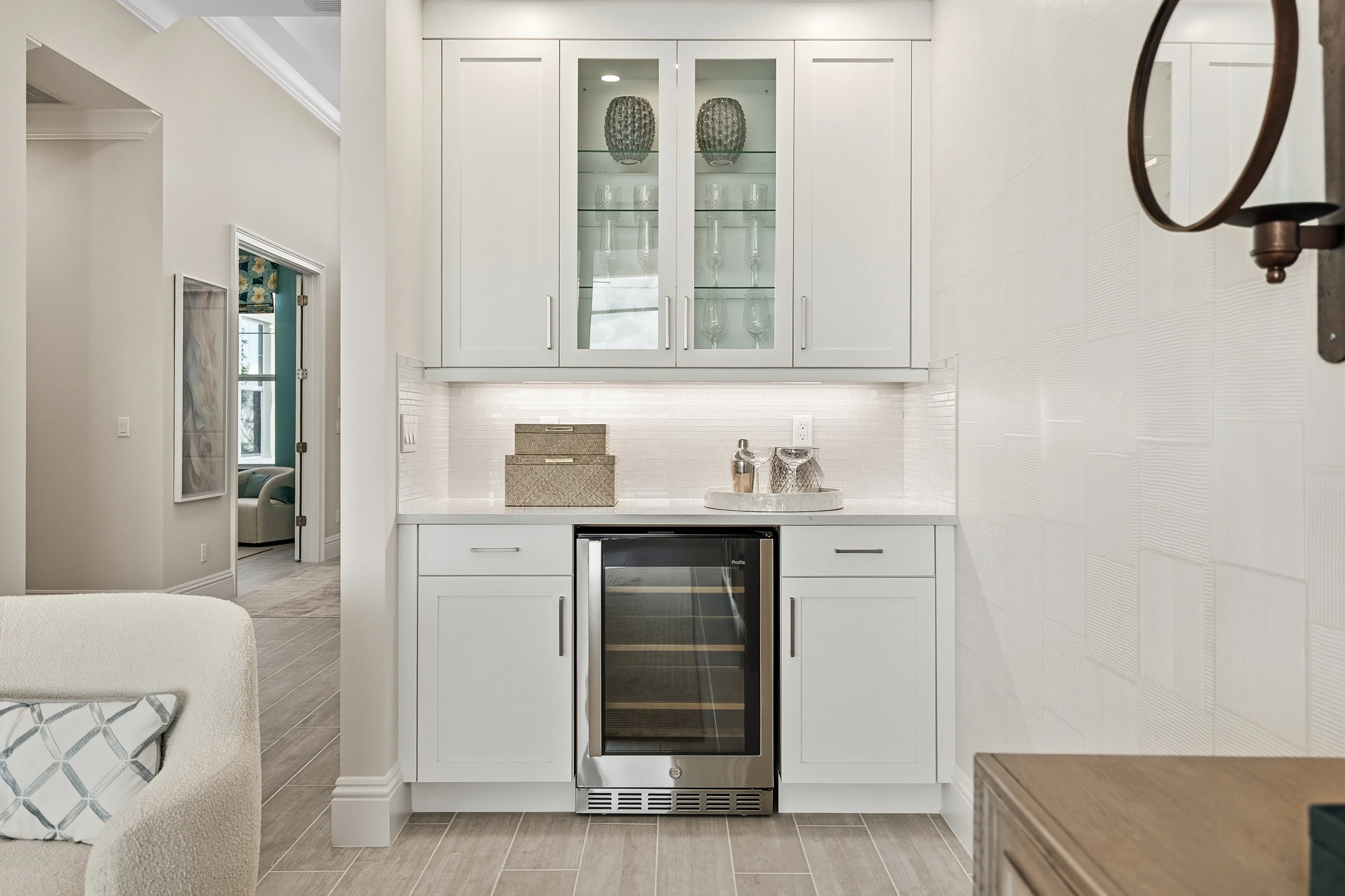 Great Room Dry Bar | Callie Model