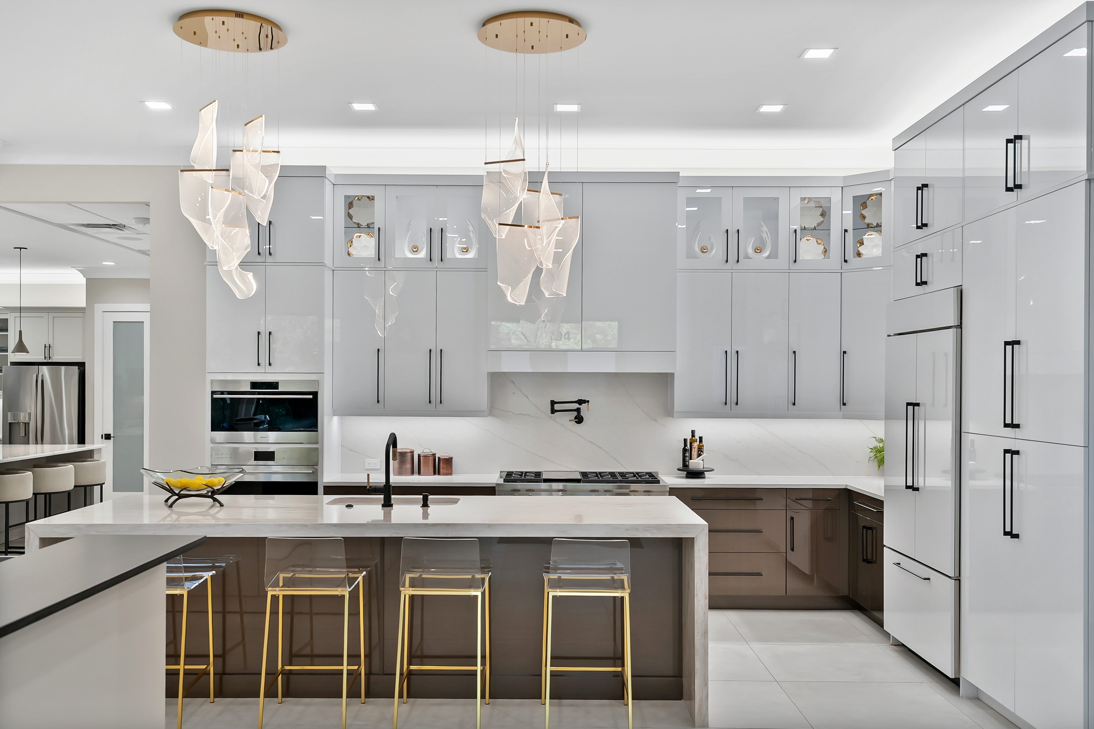 High Gloss Kitchen | Design Studio