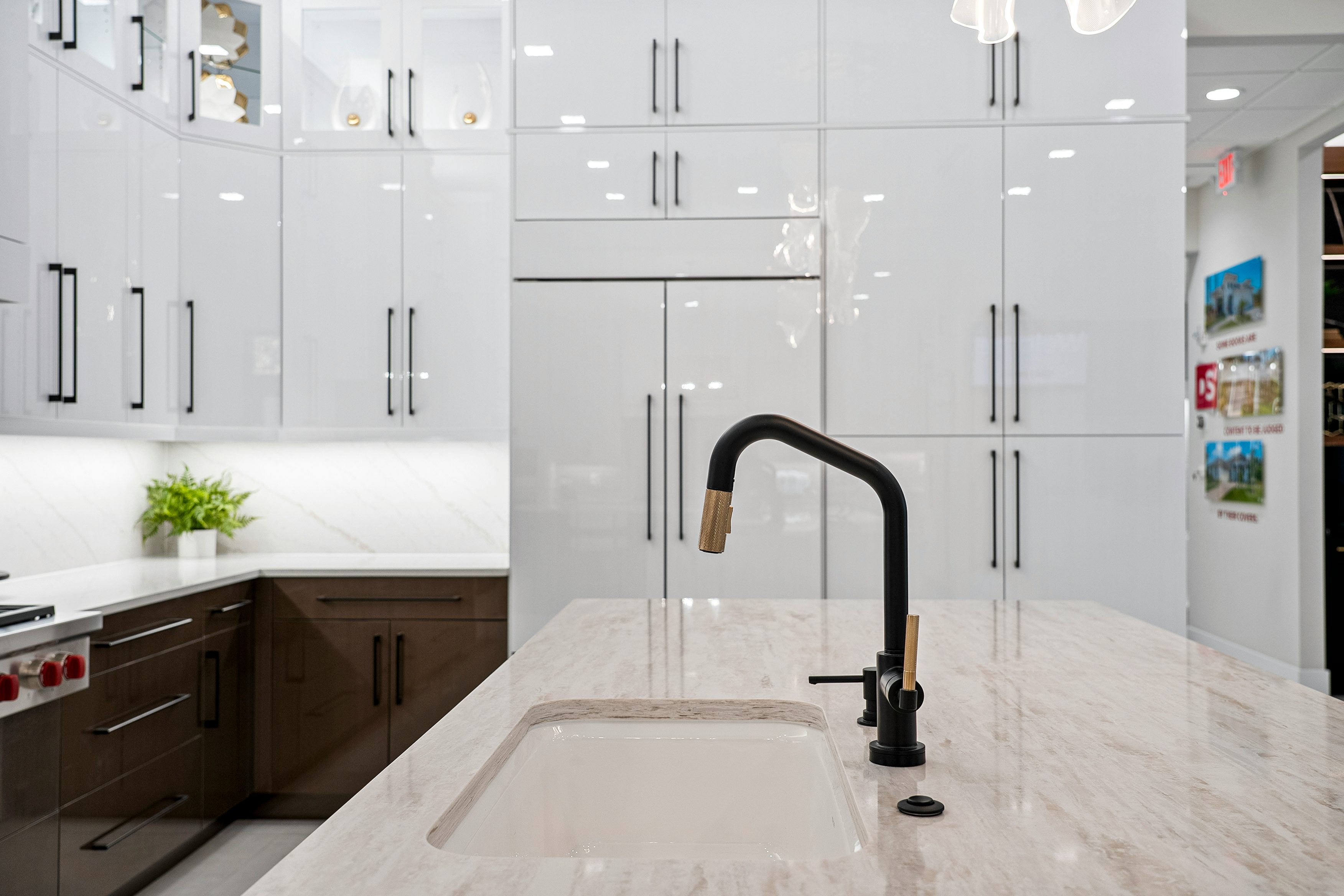 Quartz Counter, Tuxedo High Gloss Cabinets, Black & Gold | Design Studio