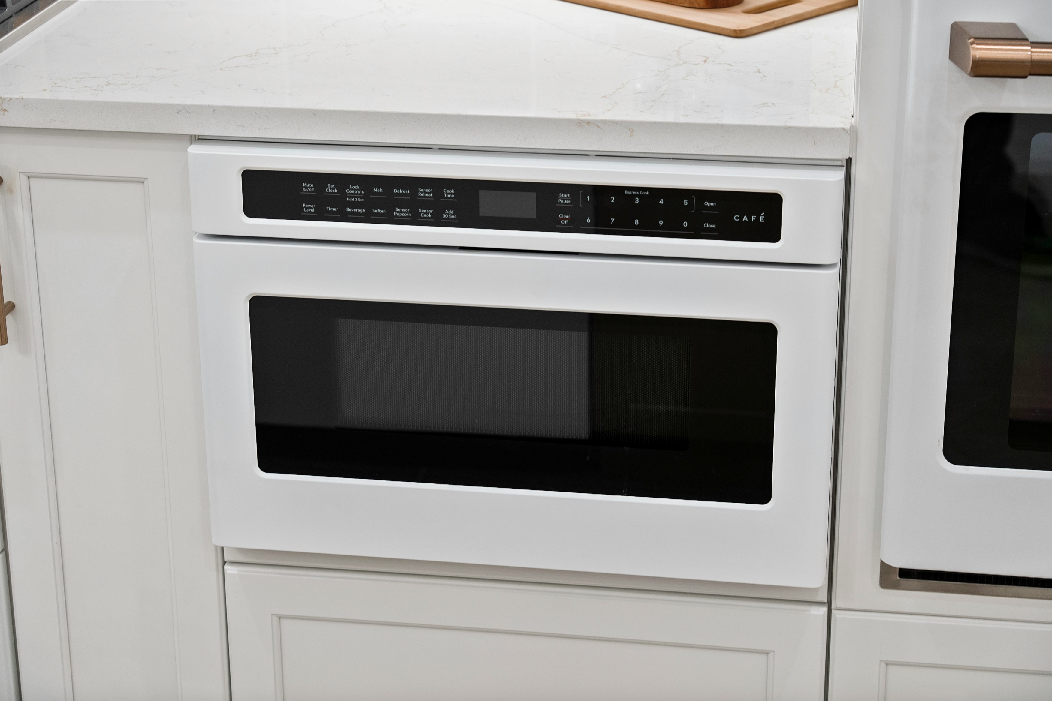 Cafe White Microwave | Design Studio