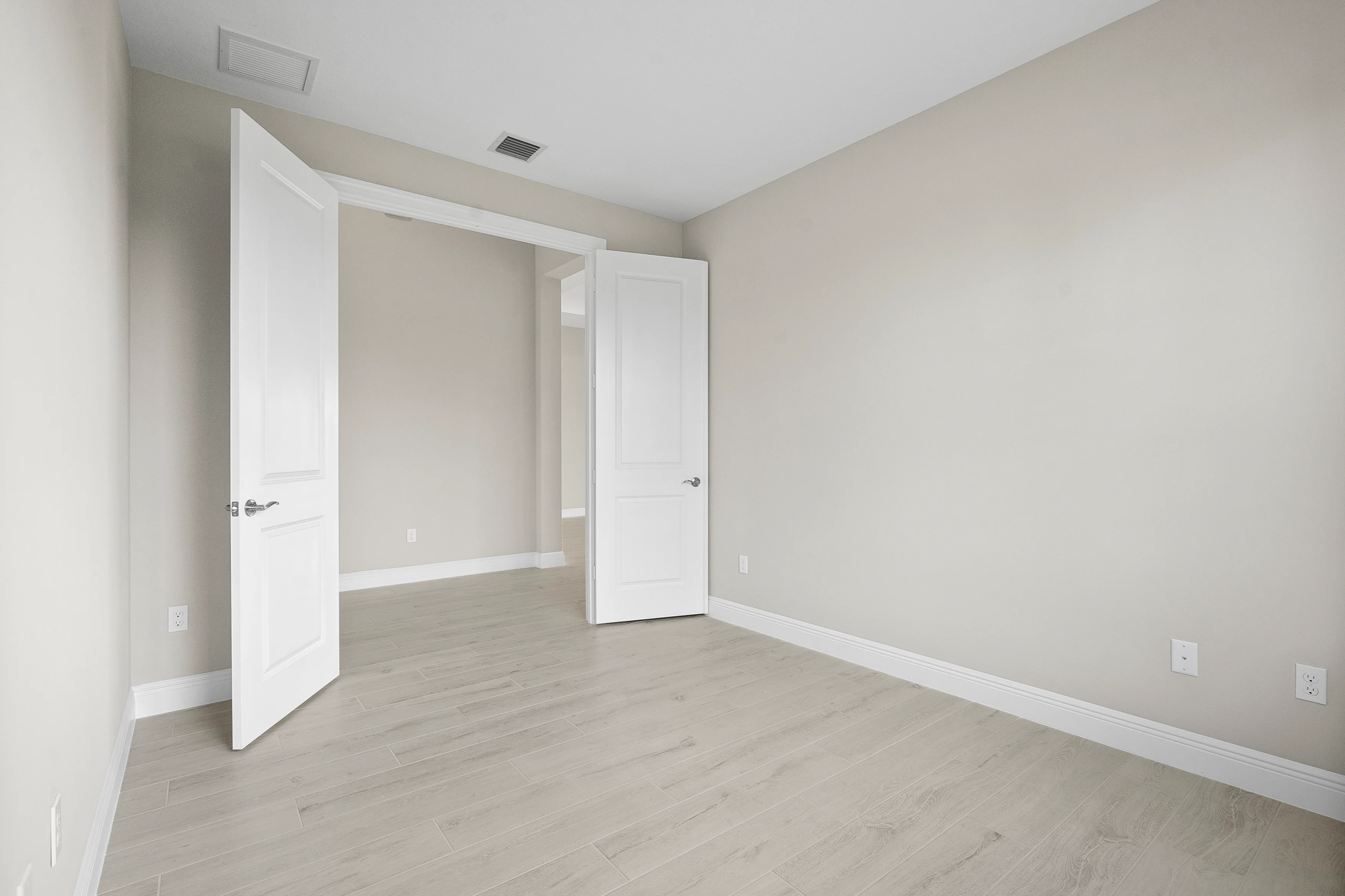 Den | 6414 High Pointe Circle