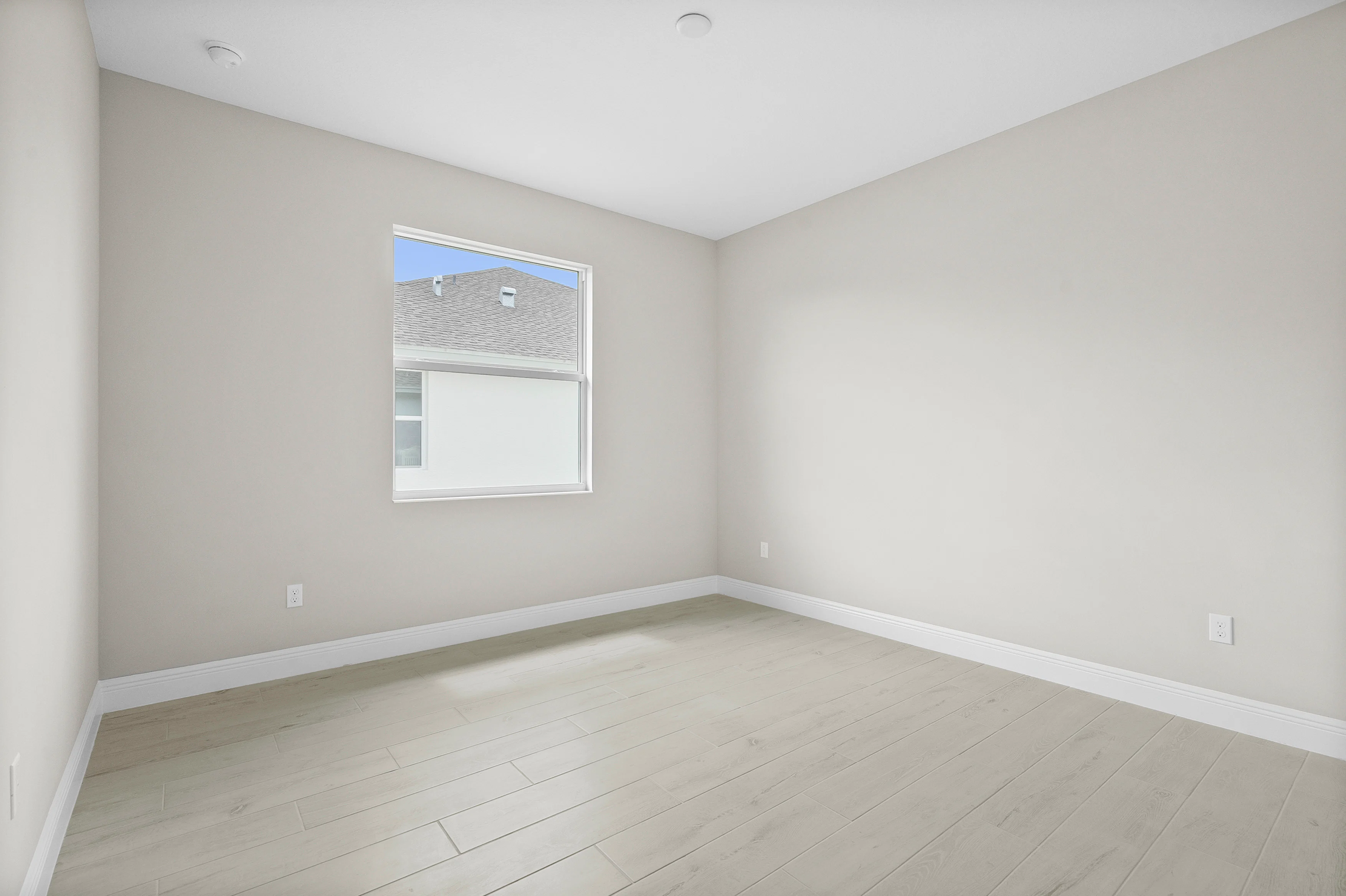 Secondary Bedroom | 6414 High Pointe Circle