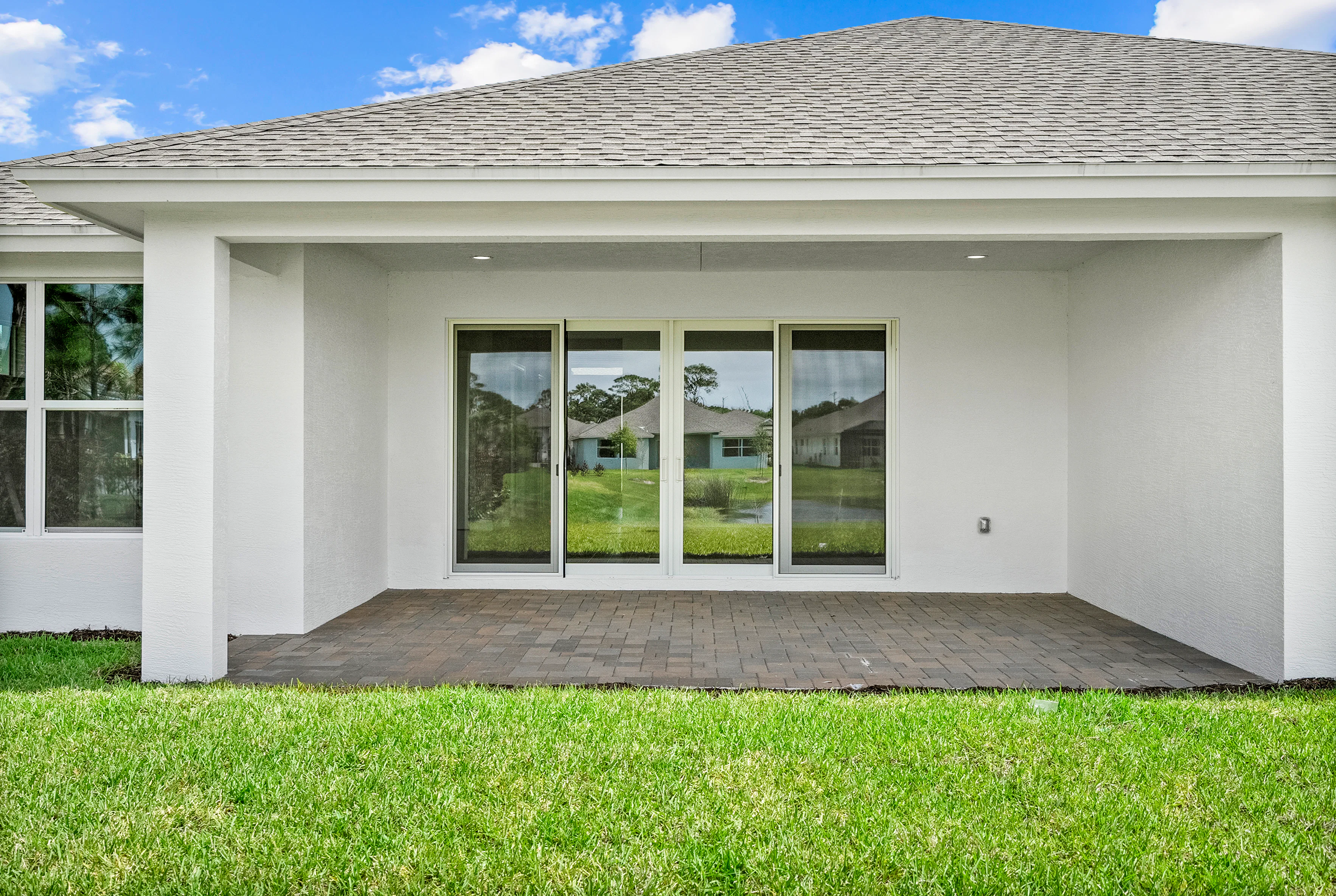 Lanai | 6414 High Pointe Circle