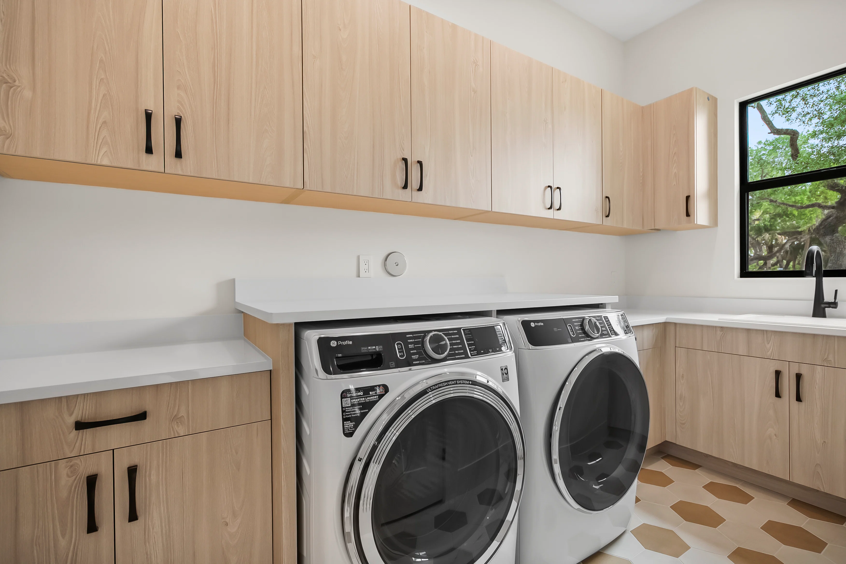 Laundry Room | 9160 Seaglass Ct