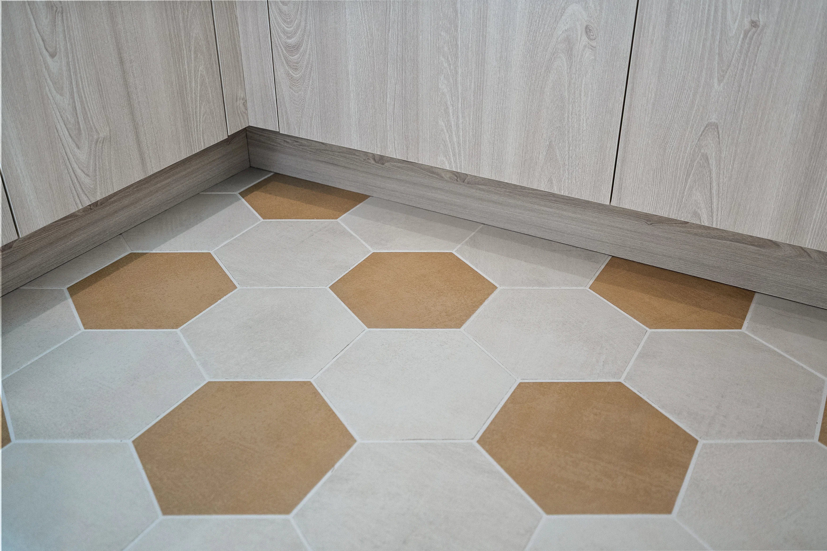 Laundry Room Flooring Detail | 9160 Seaglass Ct