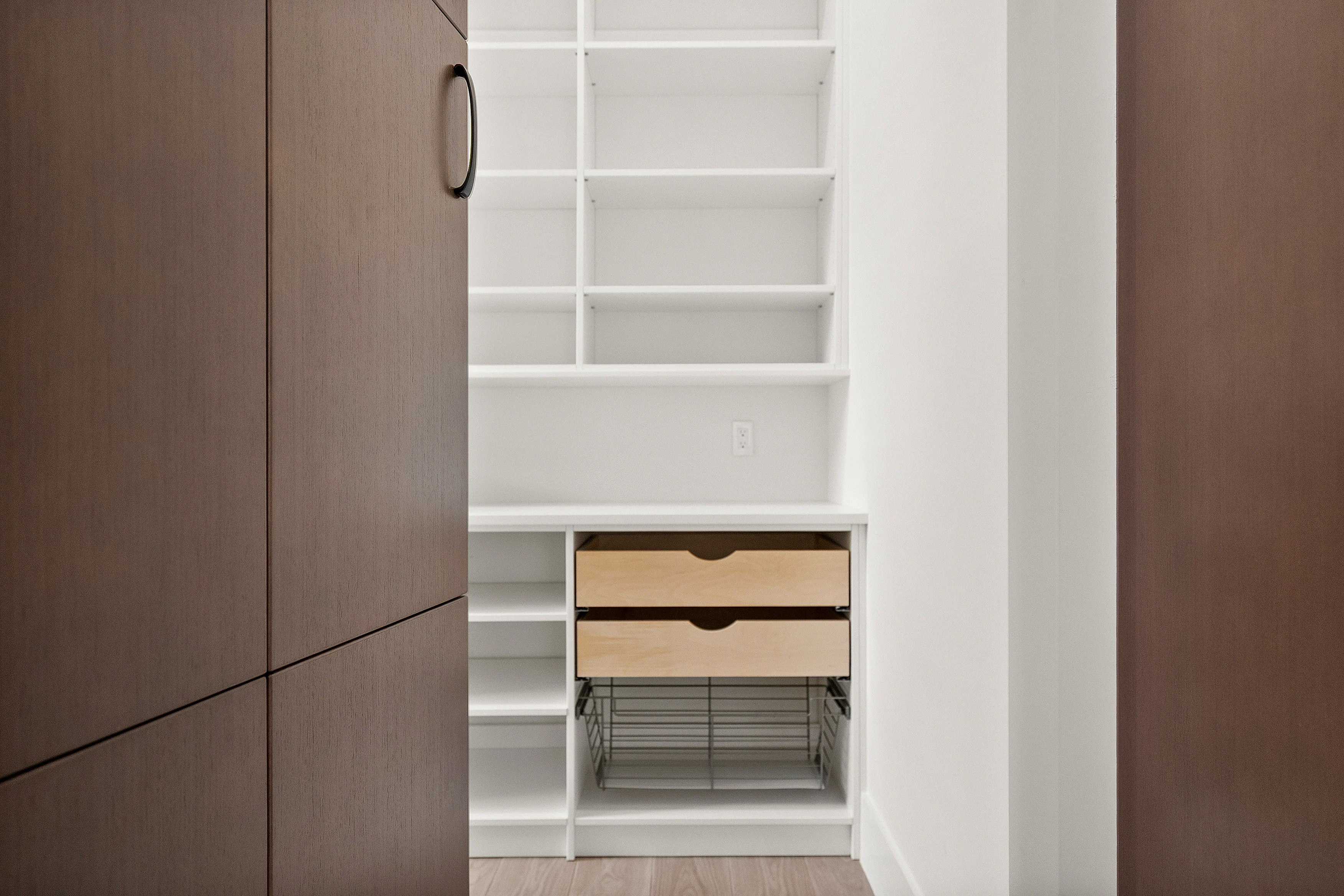 Pantry | 9160 Seaglass Ct