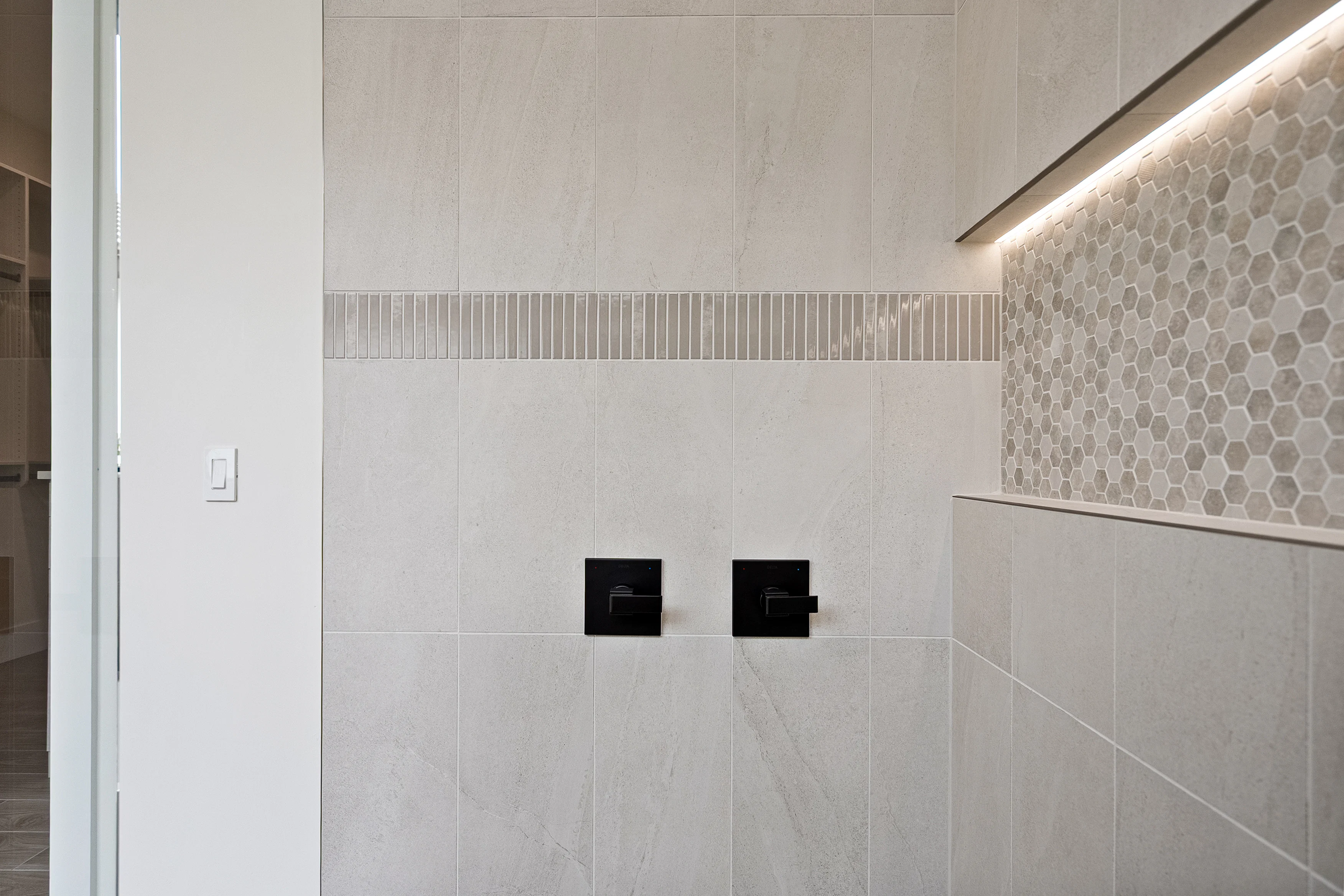 Master Bath Shower Detail | 9160 Seaglass Ct