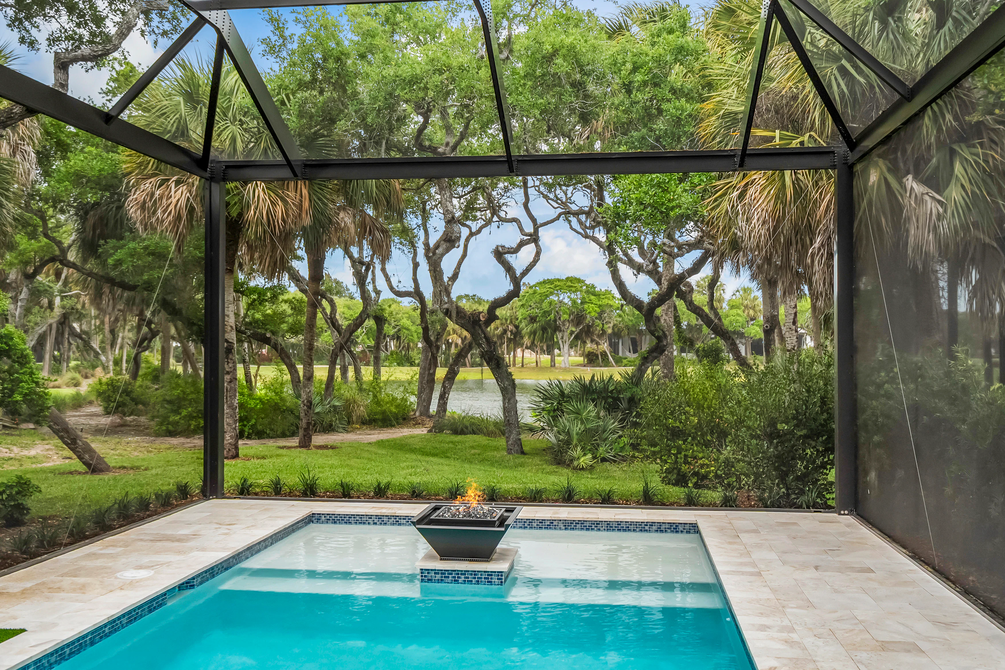 Pool Swim Shelf & Fire Bowl | 9160 Seaglass Ct