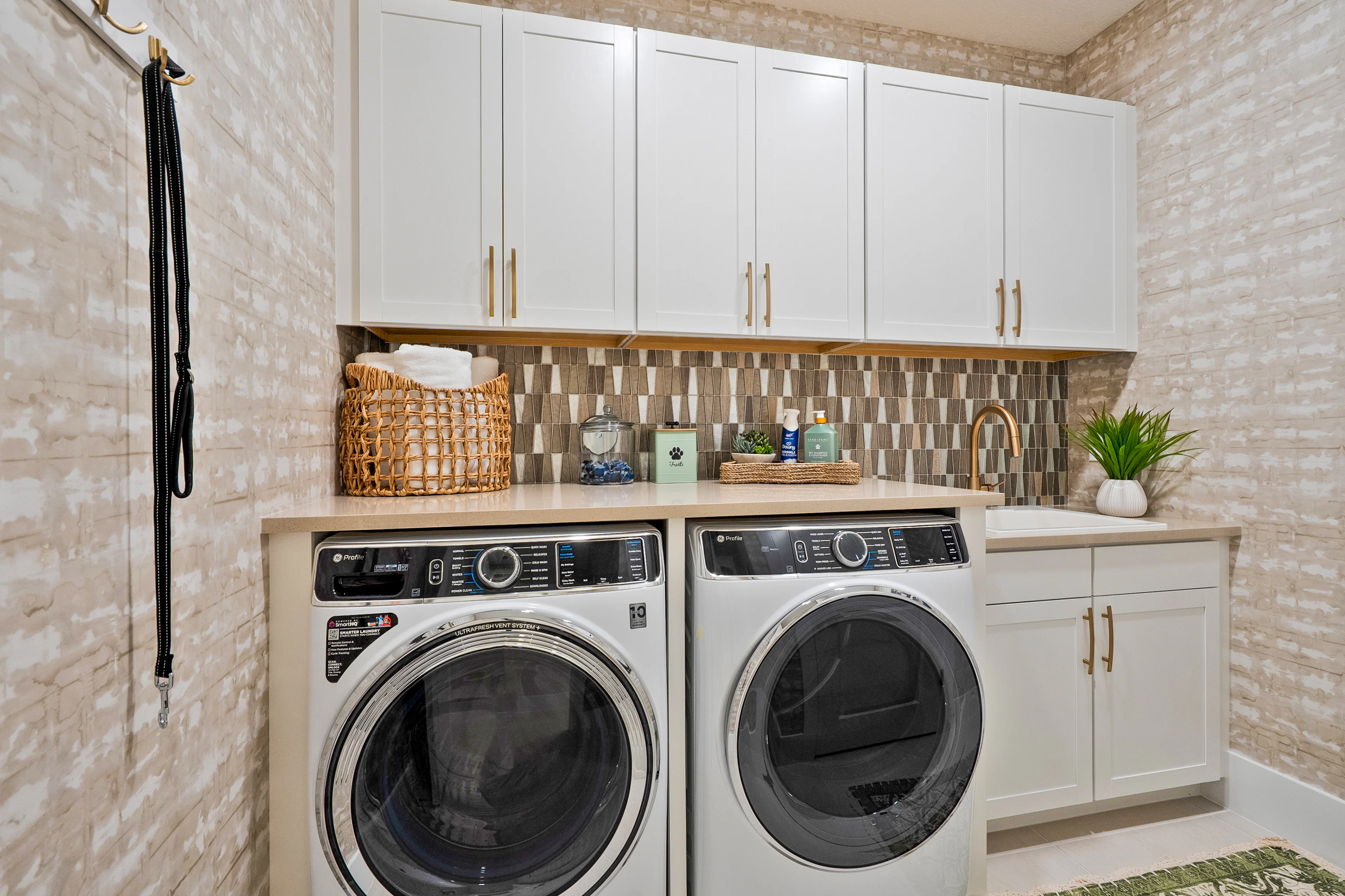 Laundry Room | Irvine Grande