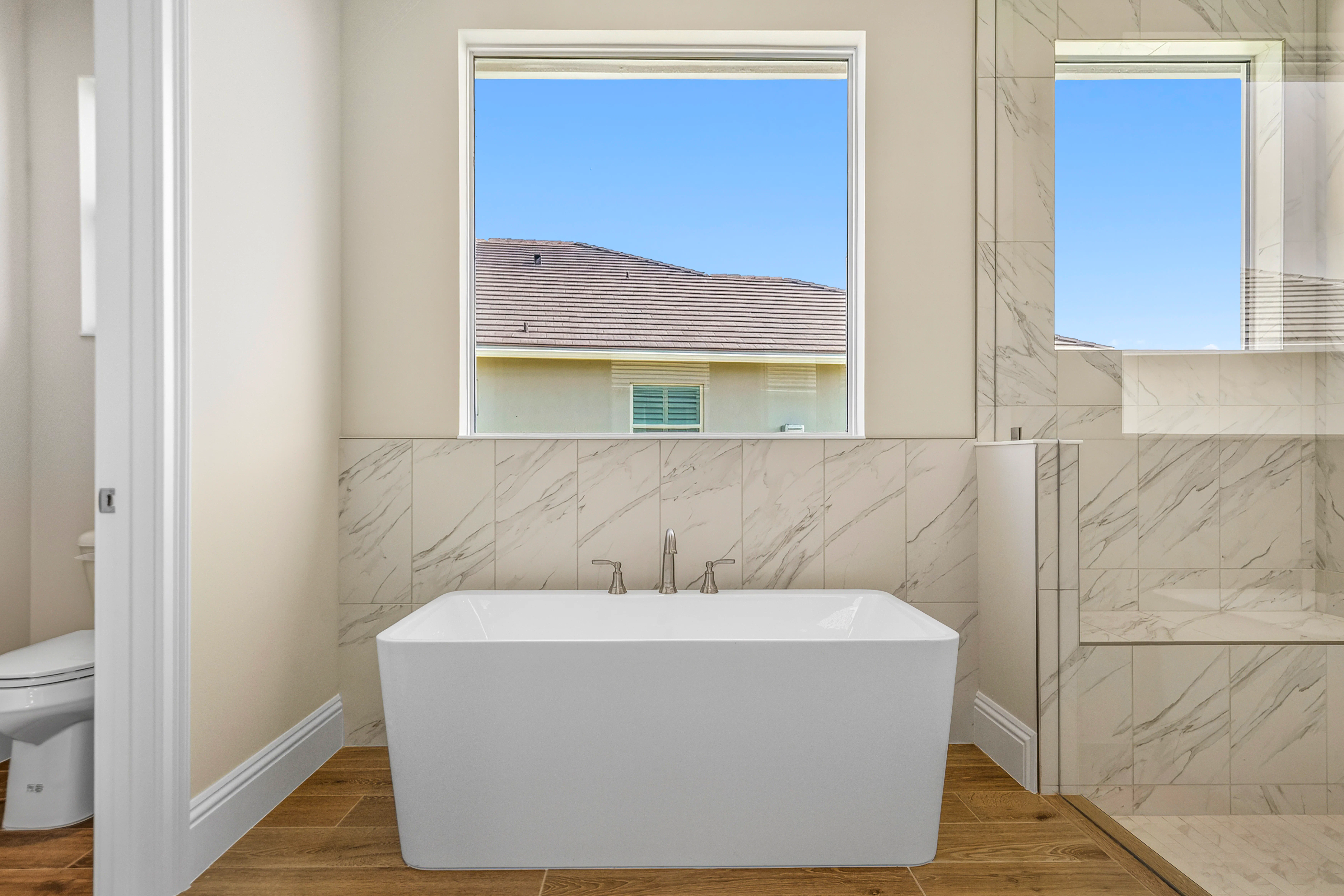 Master Bath Freestanding Tub| 14322 SW Belterra Drive
