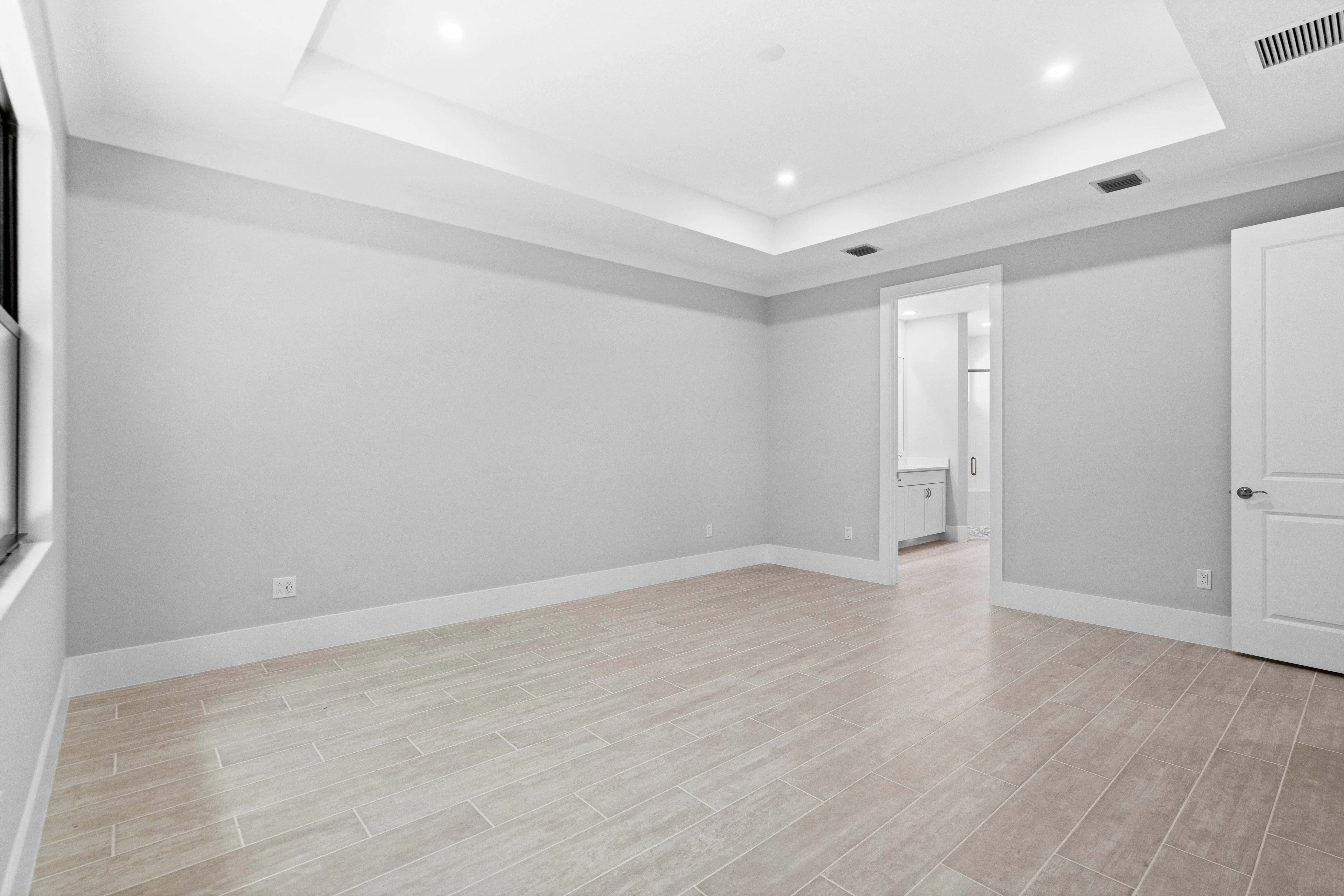 Master Suite | 692 Ravens Landing Drive