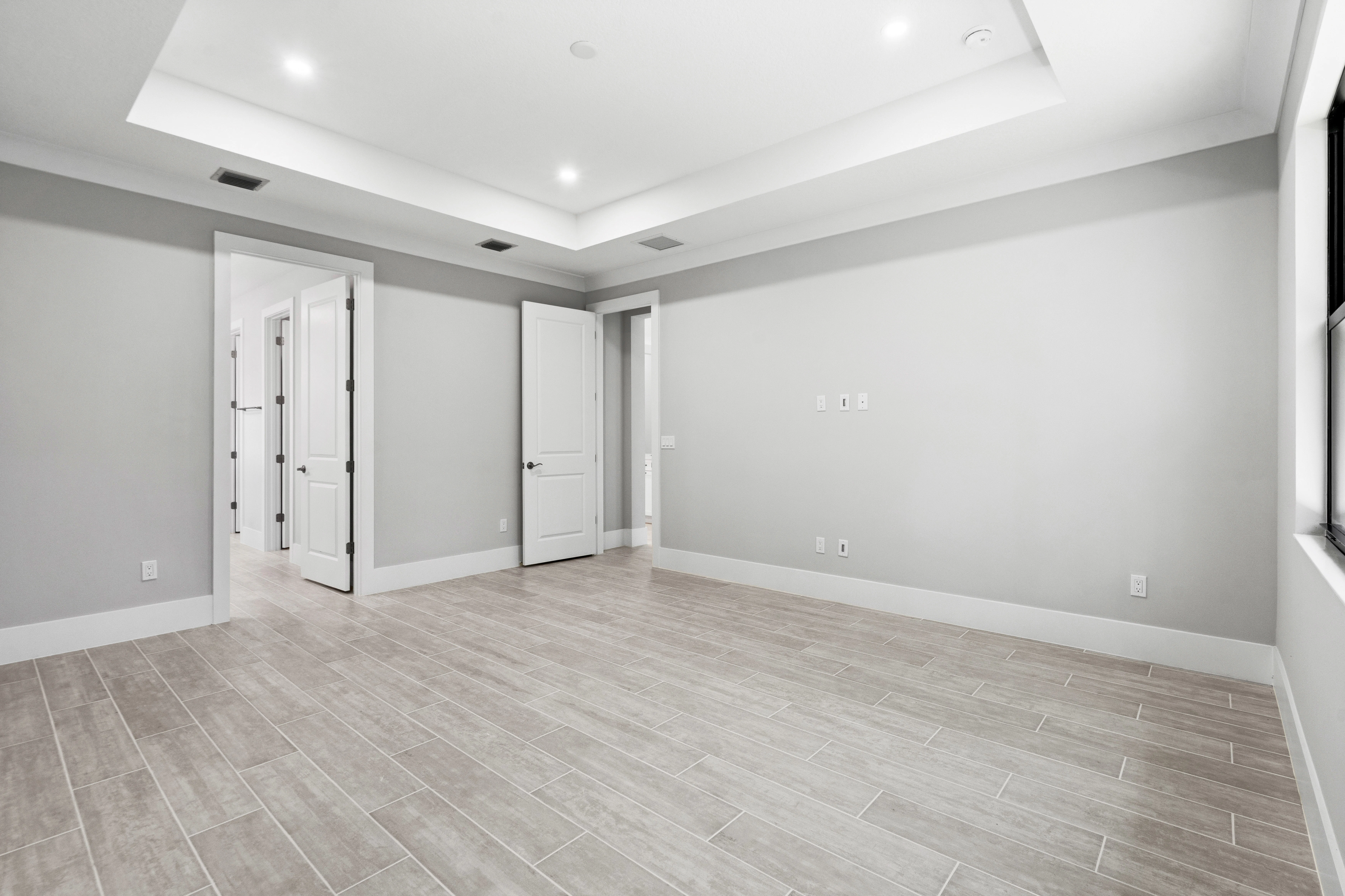 Master Suite | 692 Ravens Landing Drive
