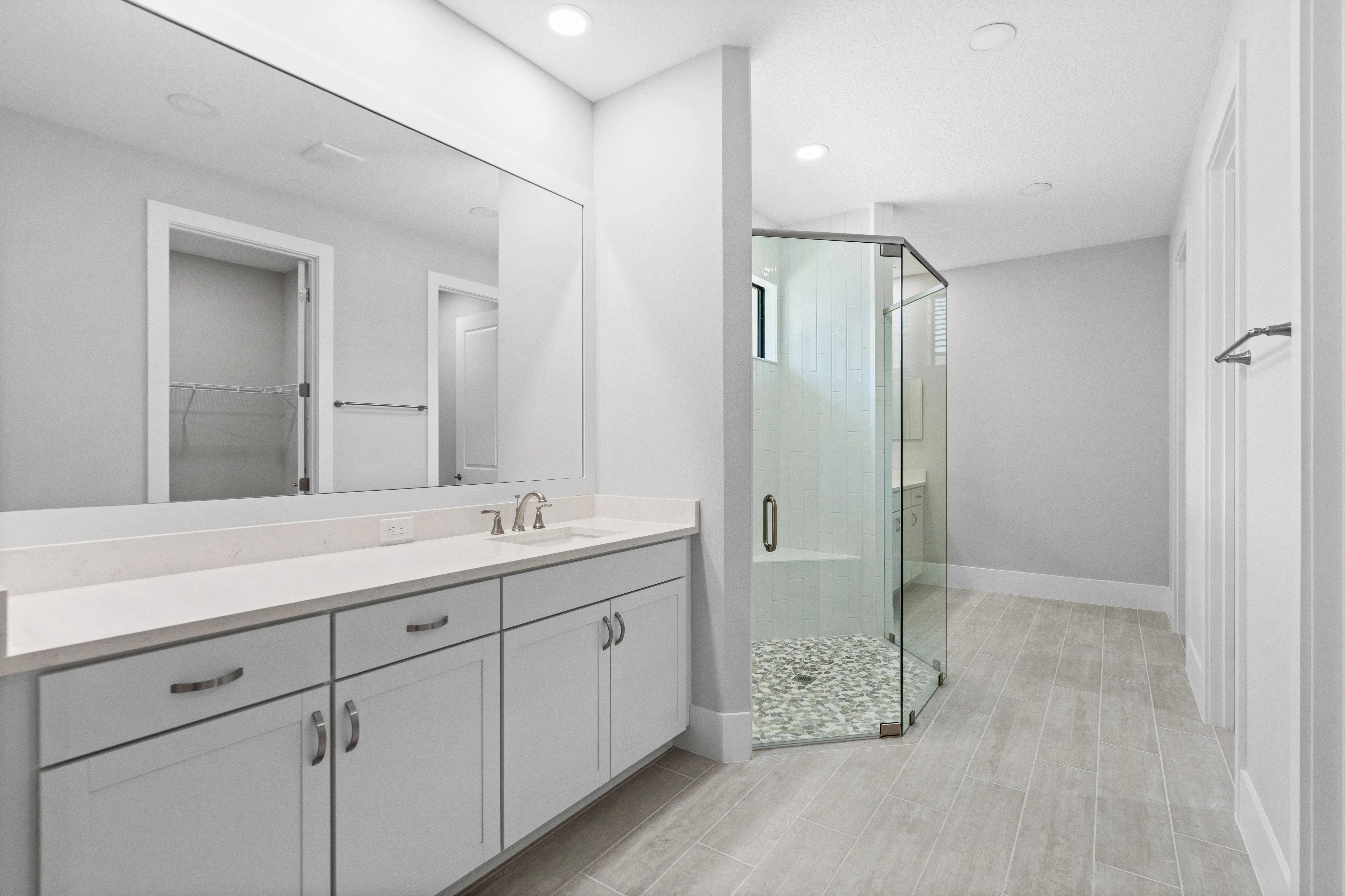 Master Bath | 692 Ravens Landing Drive