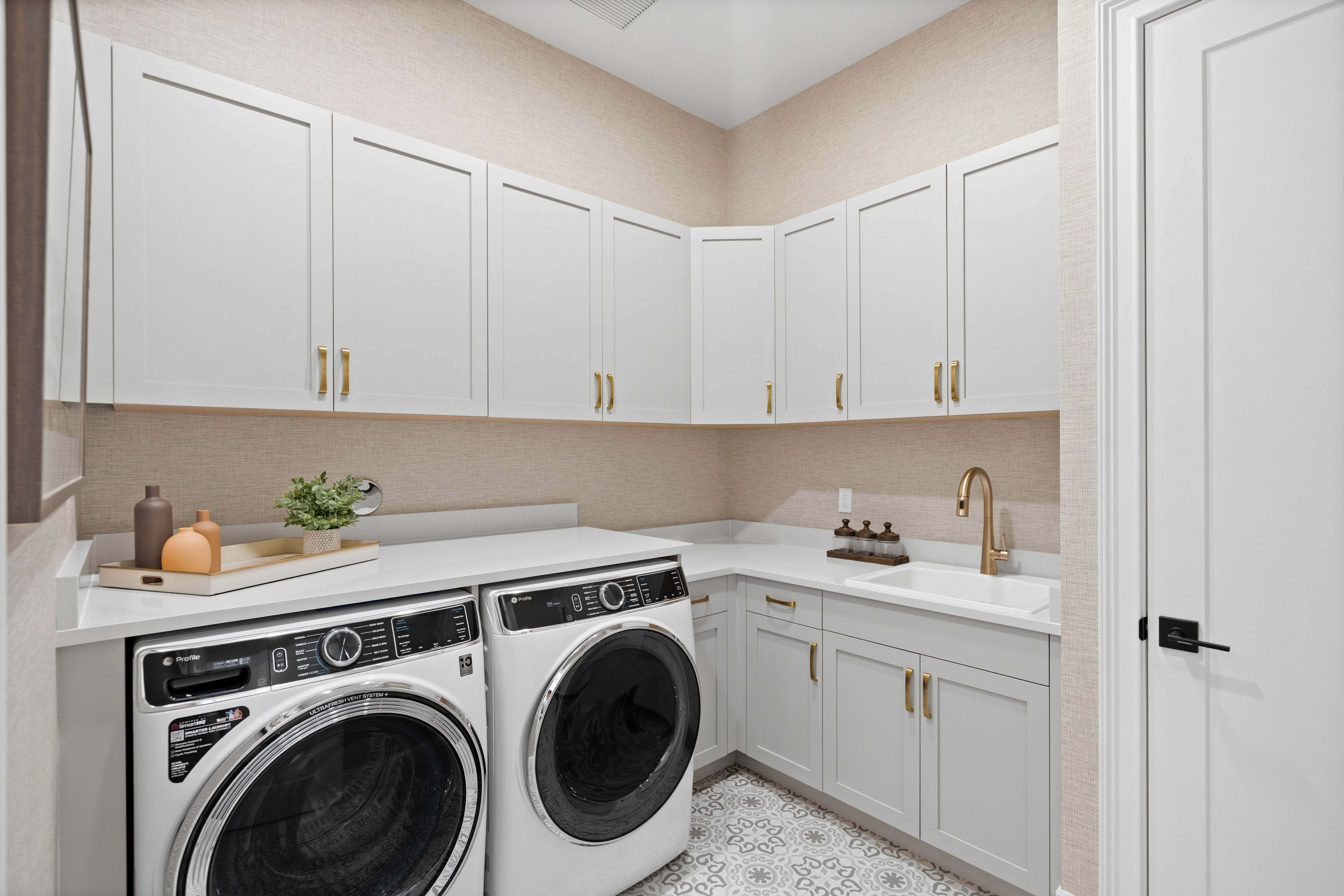 Laundry Room | 9241 Seaglass Ct