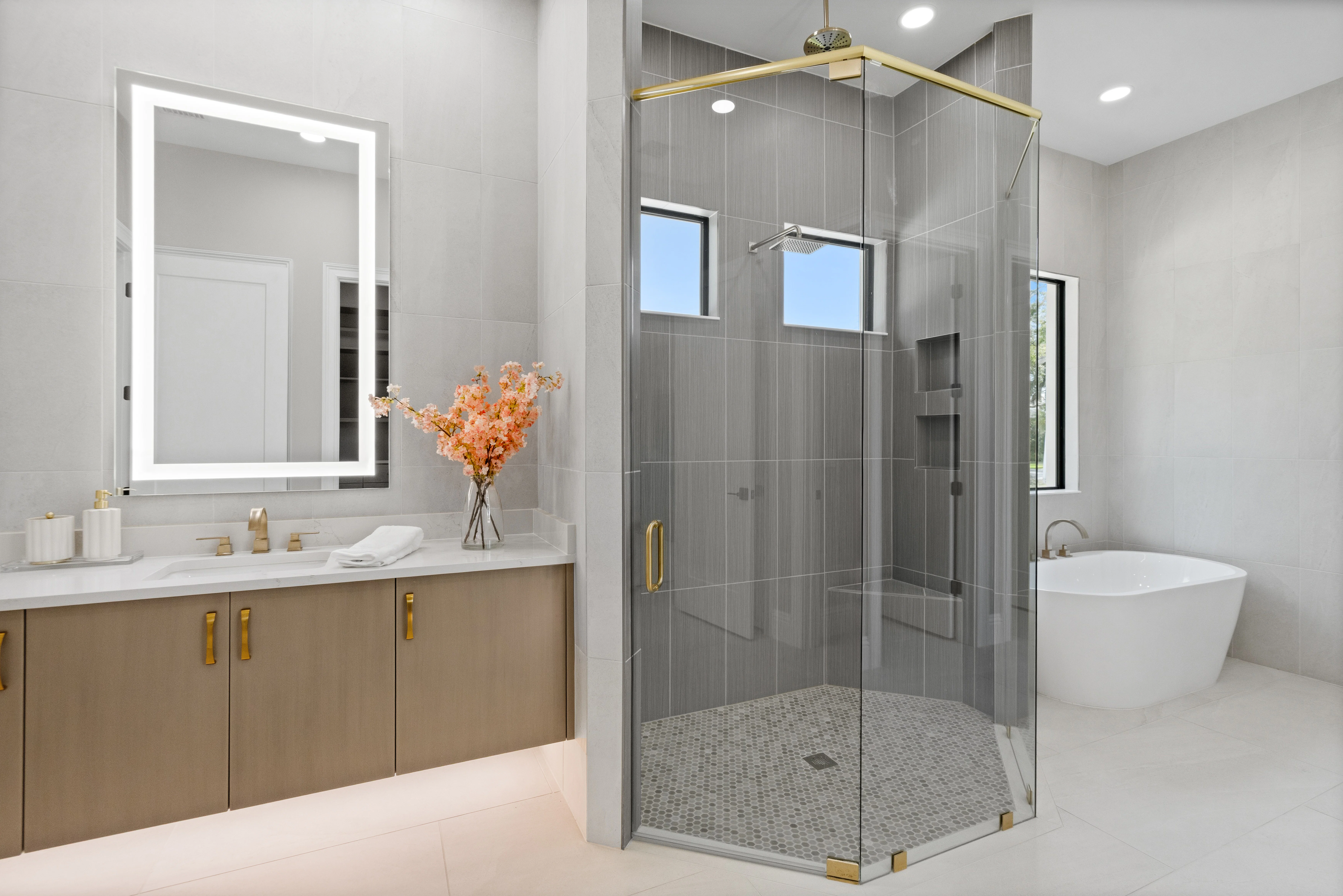 MASTER BATH WITH SHOWER TUB AND FLOATING VANITY