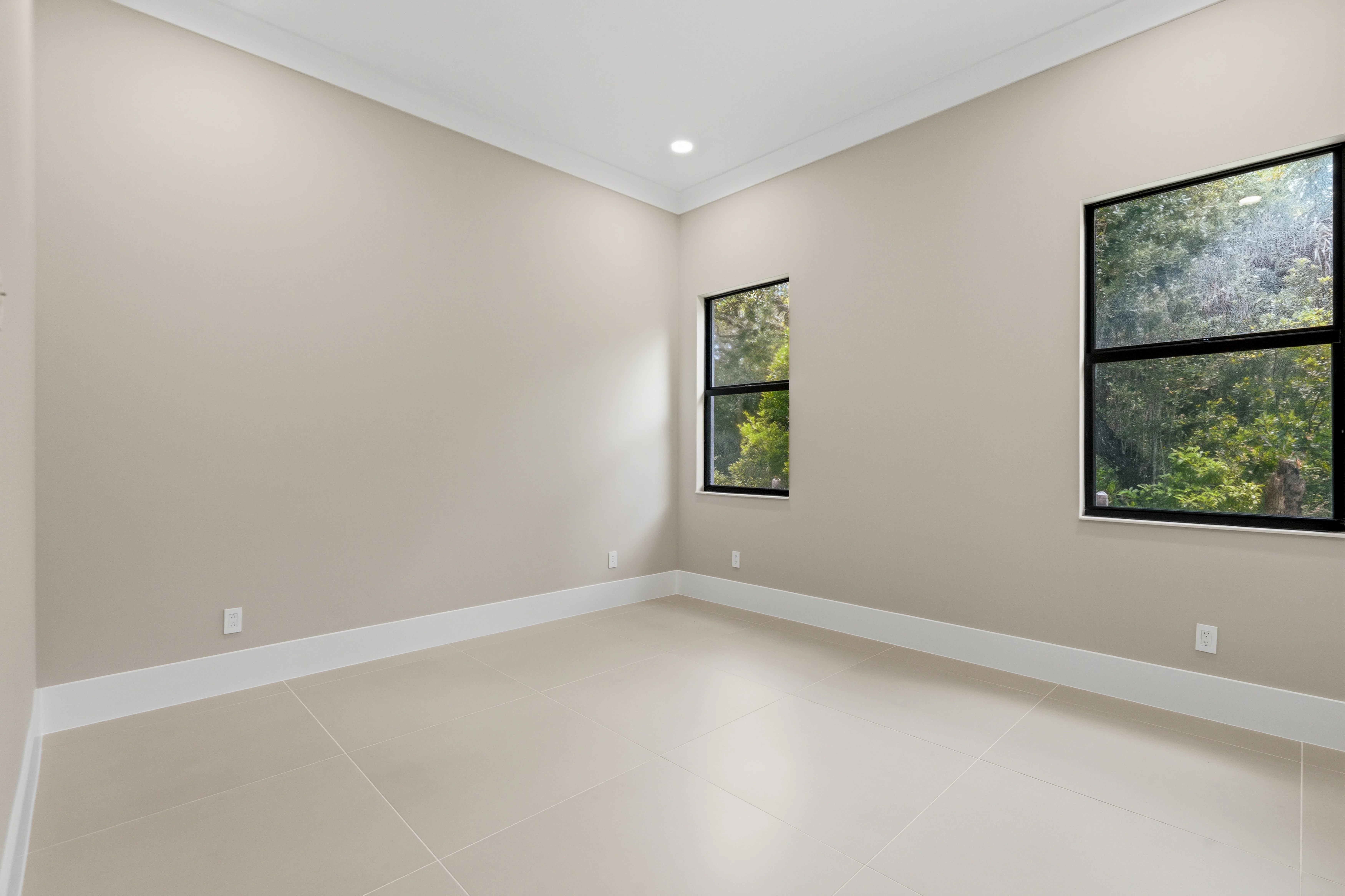 Den | 9108 Seaglass Ct