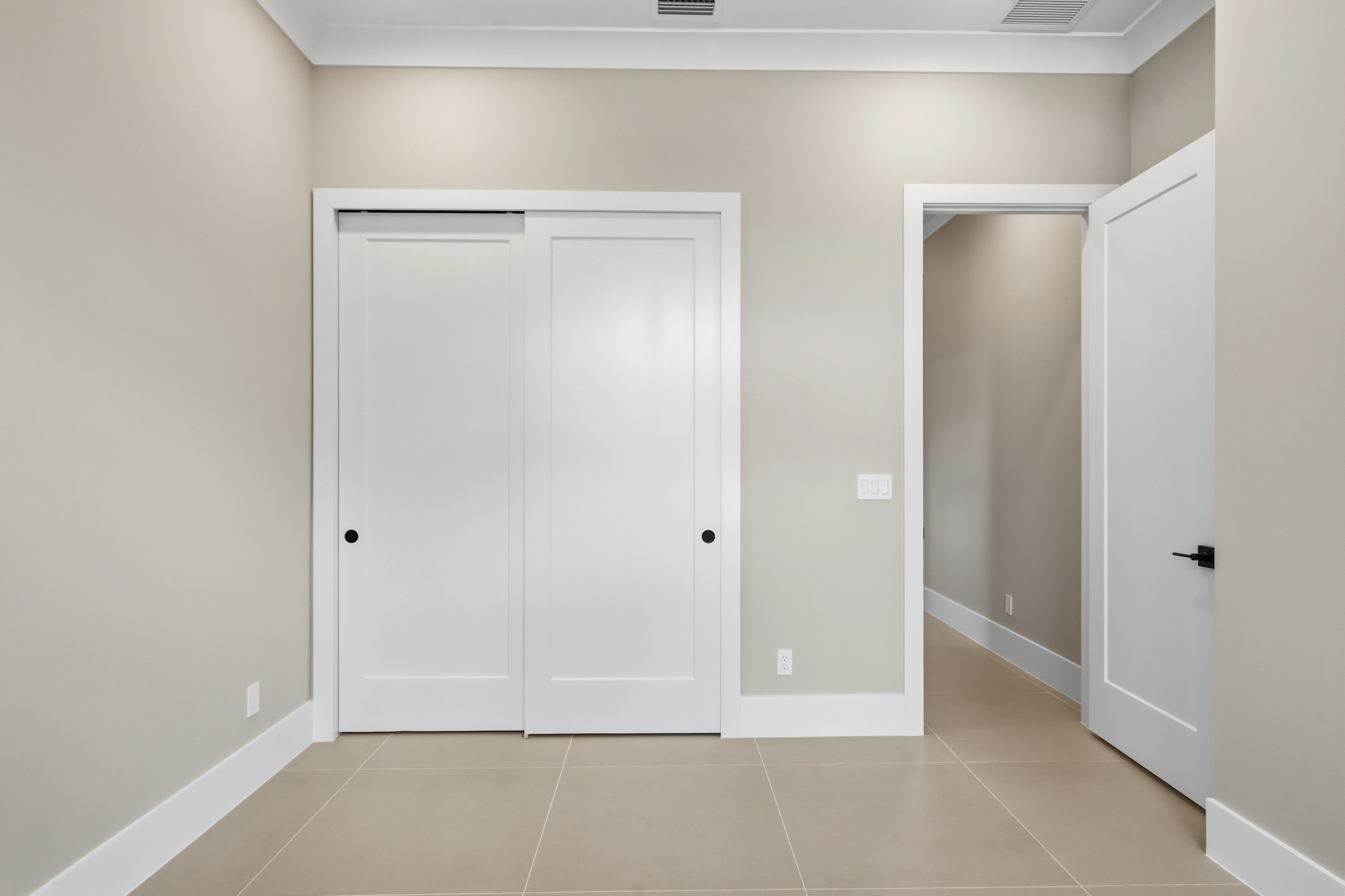 Bedroom 2 | 9108 Seaglass Ct