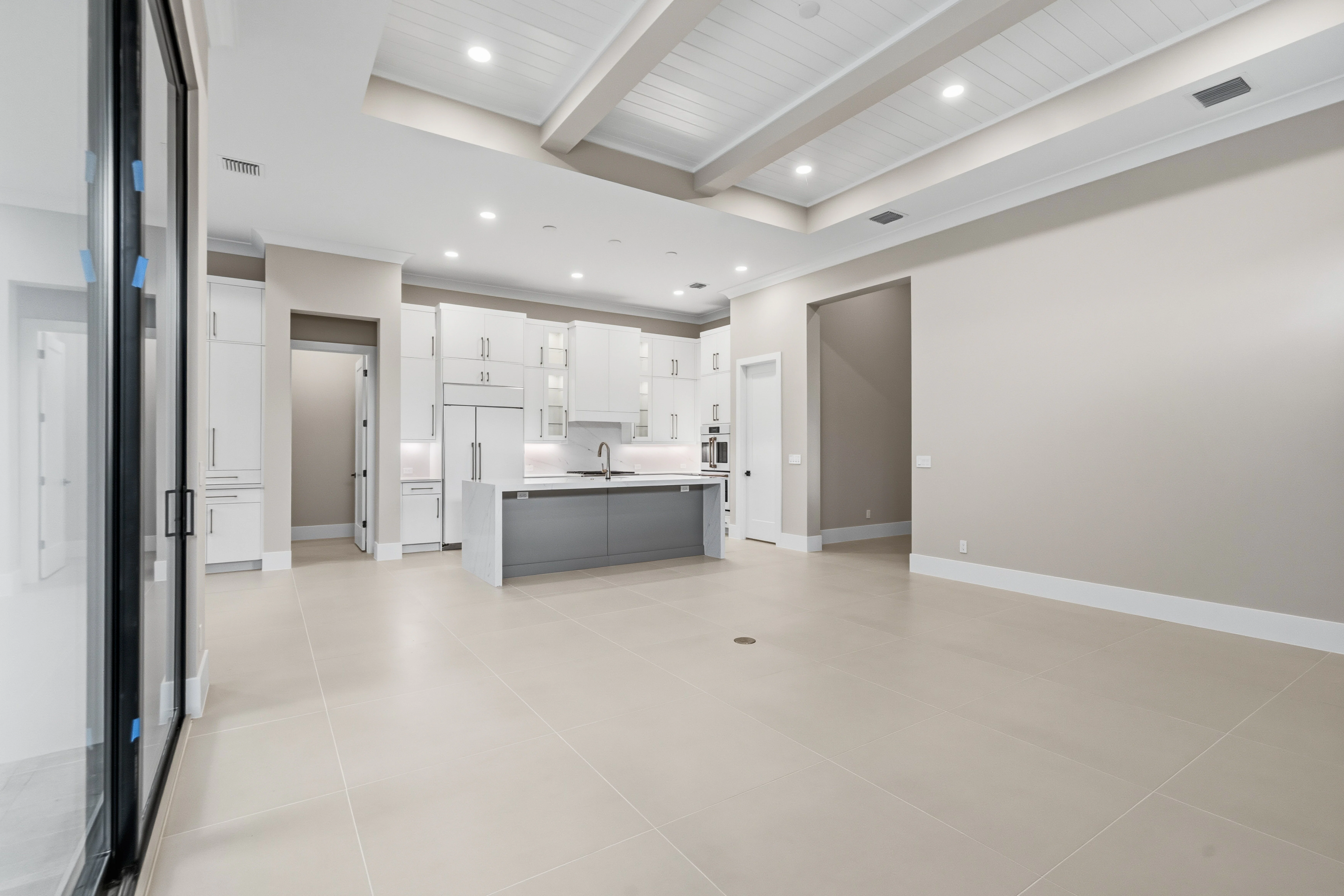 Great Room to Kitchen | 9108 Seaglass Ct