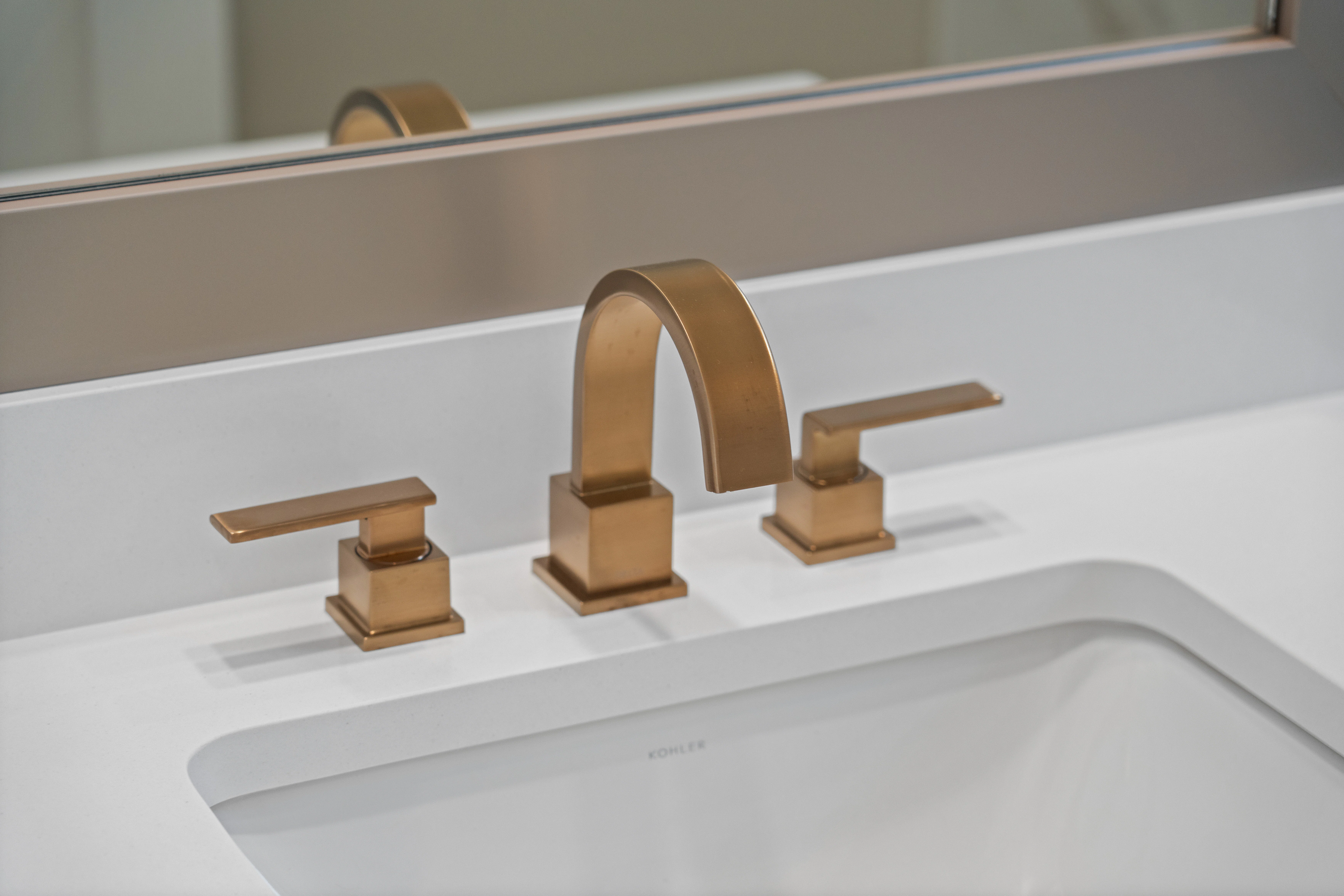 Master Bath Detail | 9108 Seaglass Ct