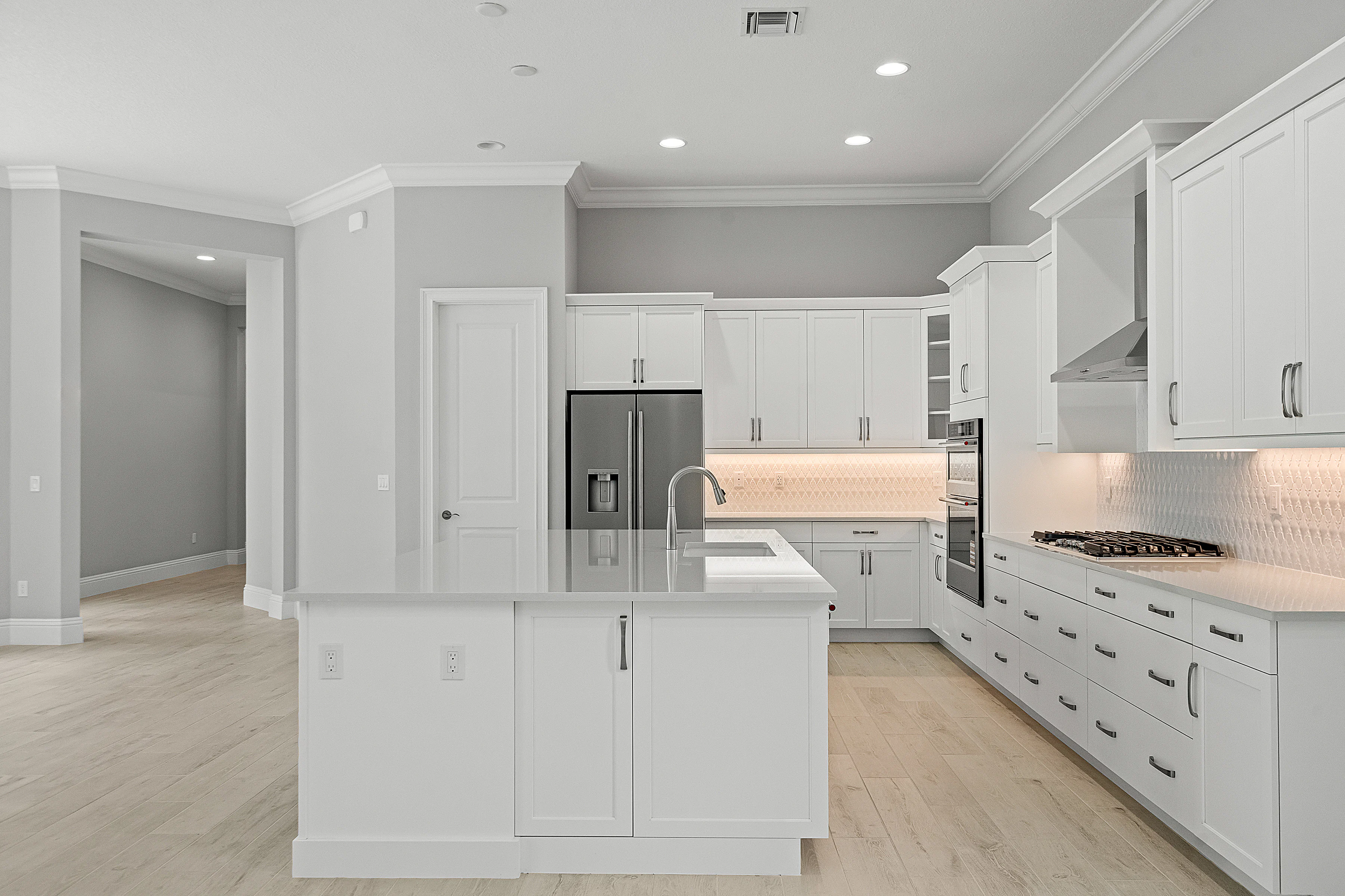Kitchen | 4133 Lucaya Pointe Way