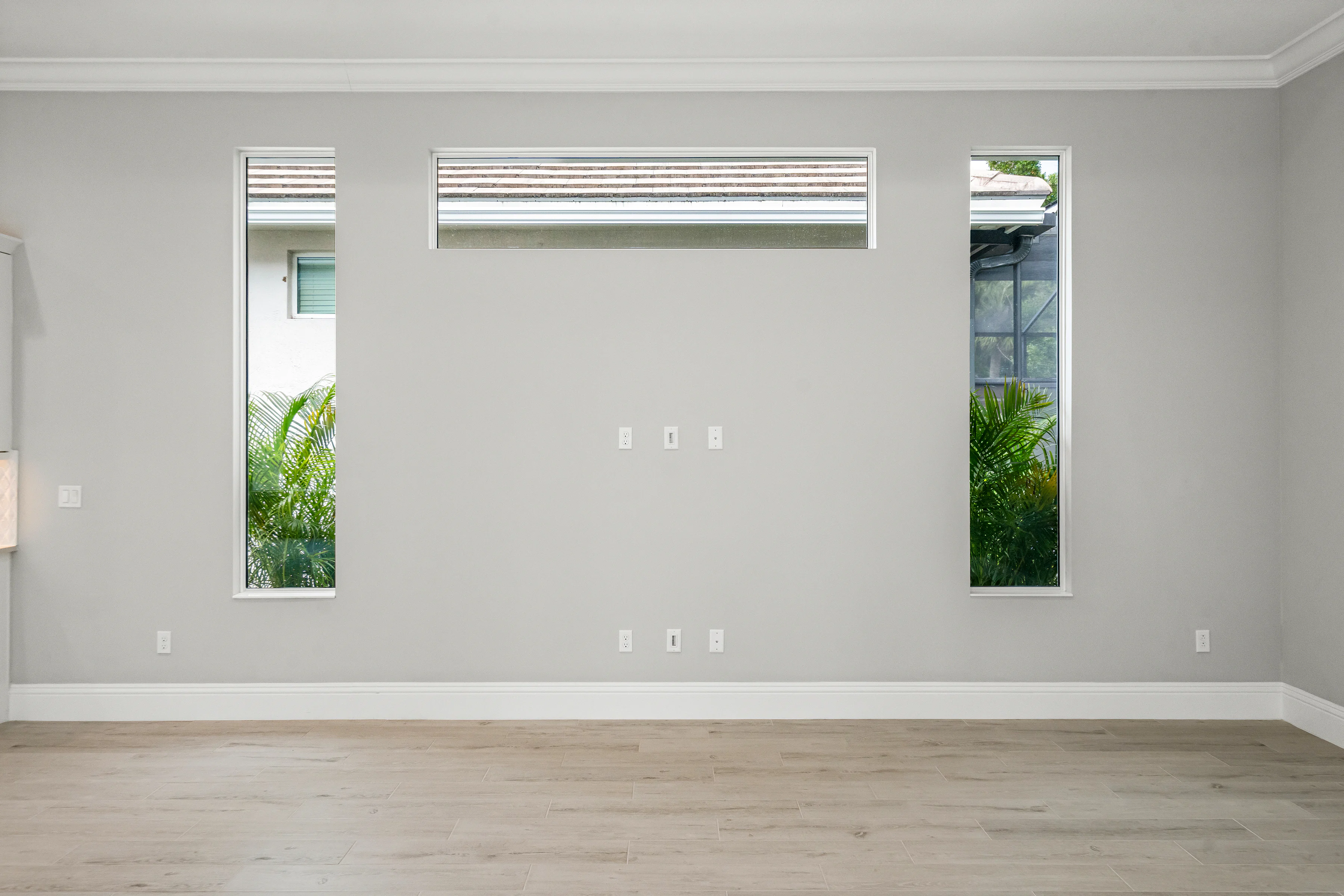 Great Room TV Wall | 4133 Lucaya Pointe Way