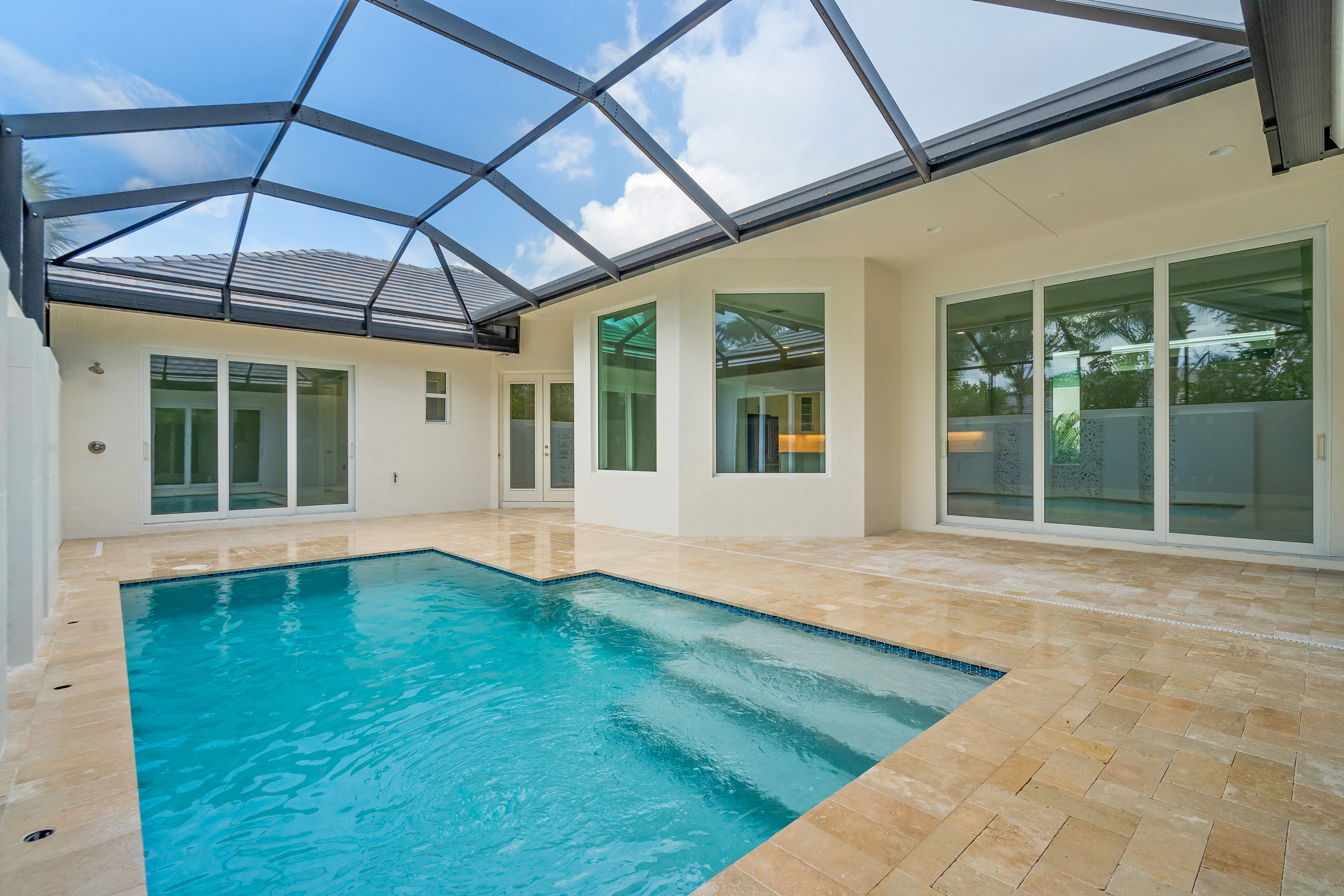 Pool & Lanai | 4133 Lucaya Pointe Way