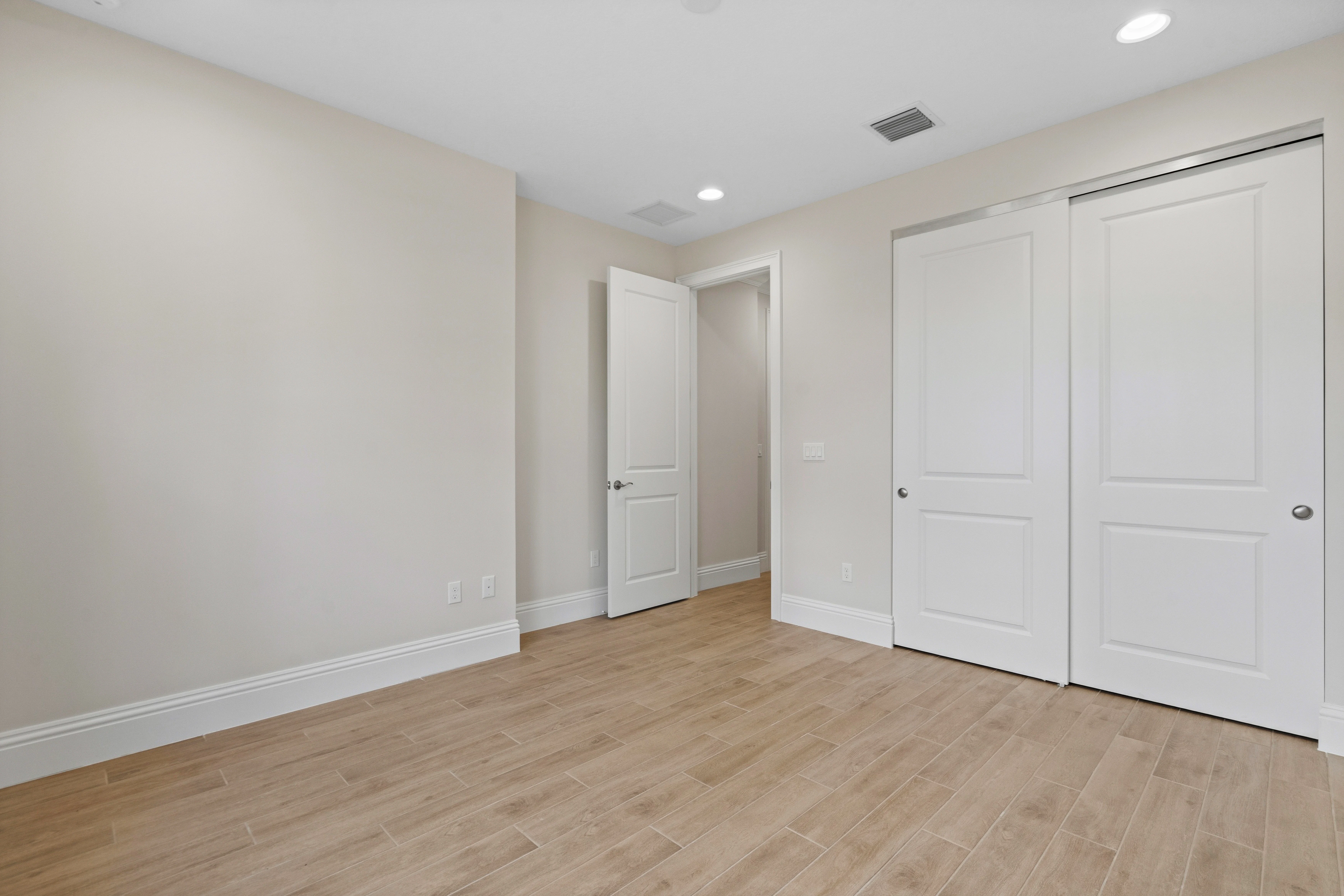 Bedroom 2 | 4121 Lucaya Pointe Way