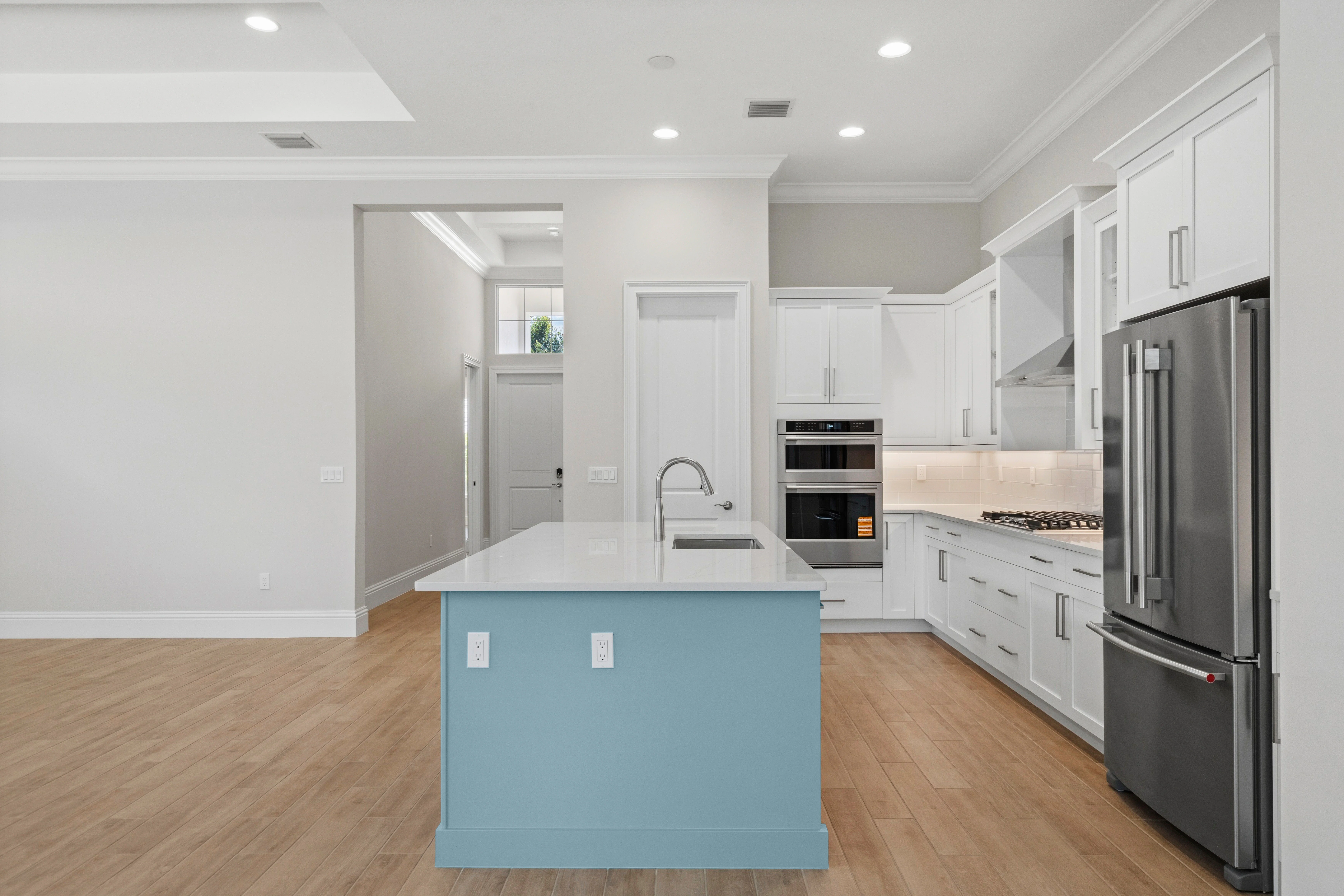 Kitchen | 4121 Lucaya Pointe Way