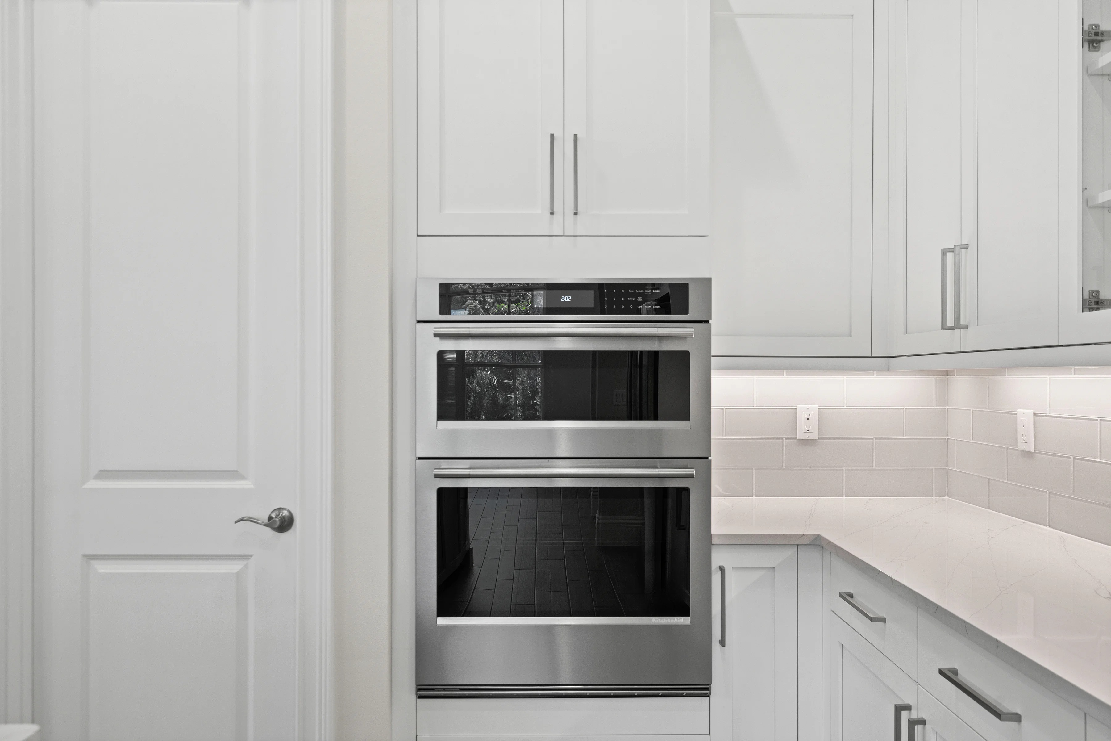 Kitchen | 4121 Lucaya Pointe Way