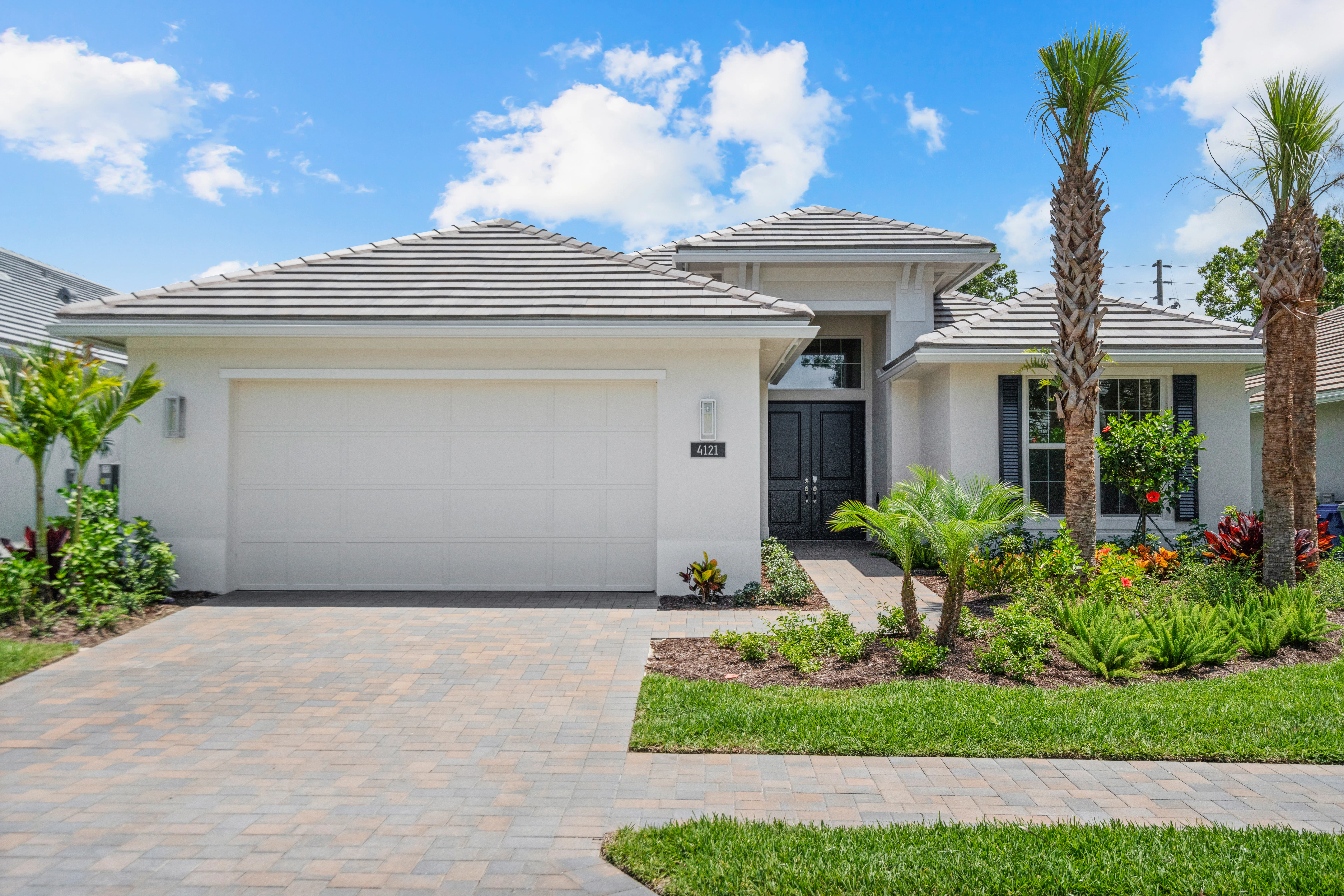 Front Elevation | 4121 Lucaya Pointe Way