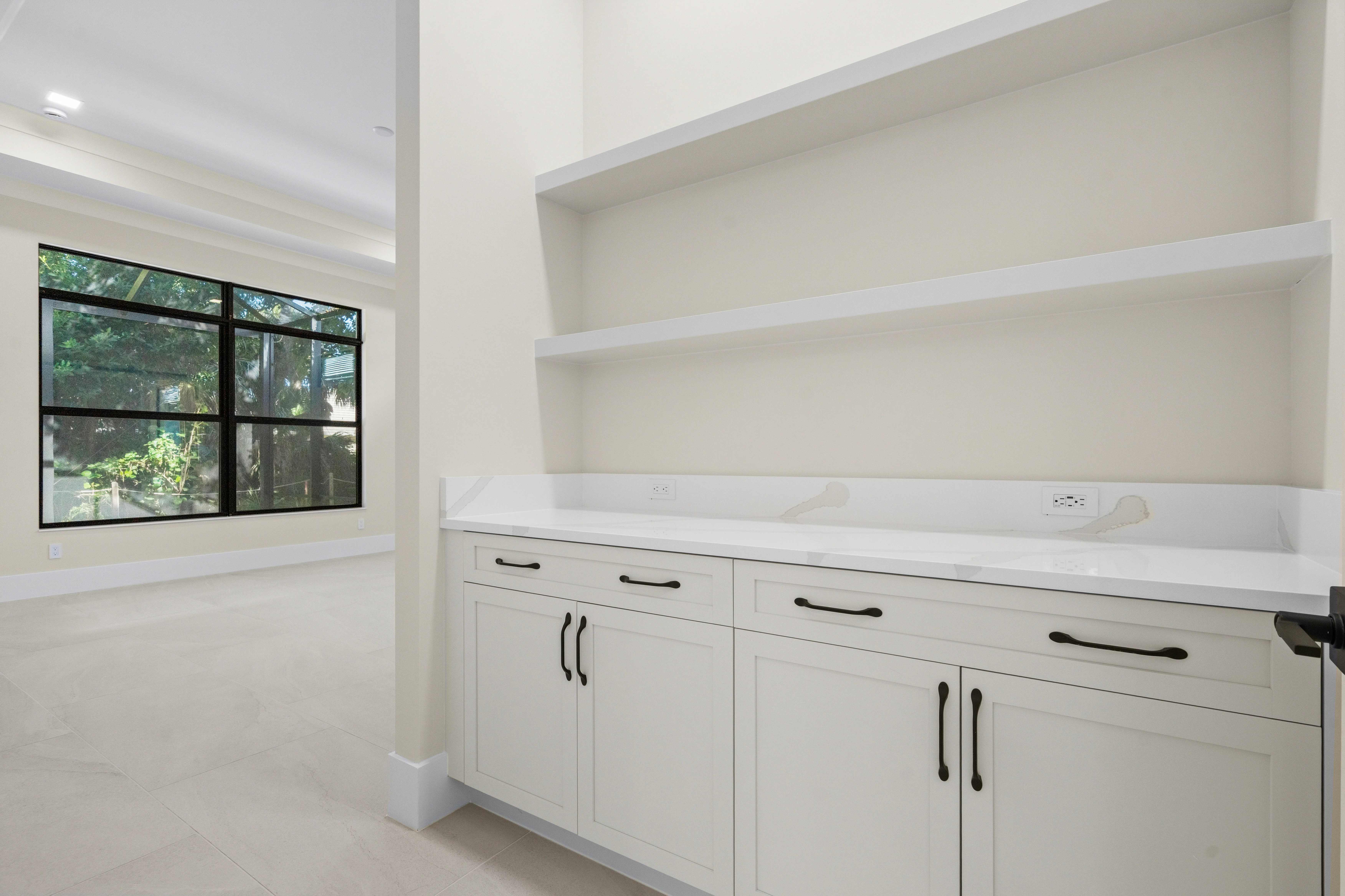 Master Suite | 9235 Seaglass Ct