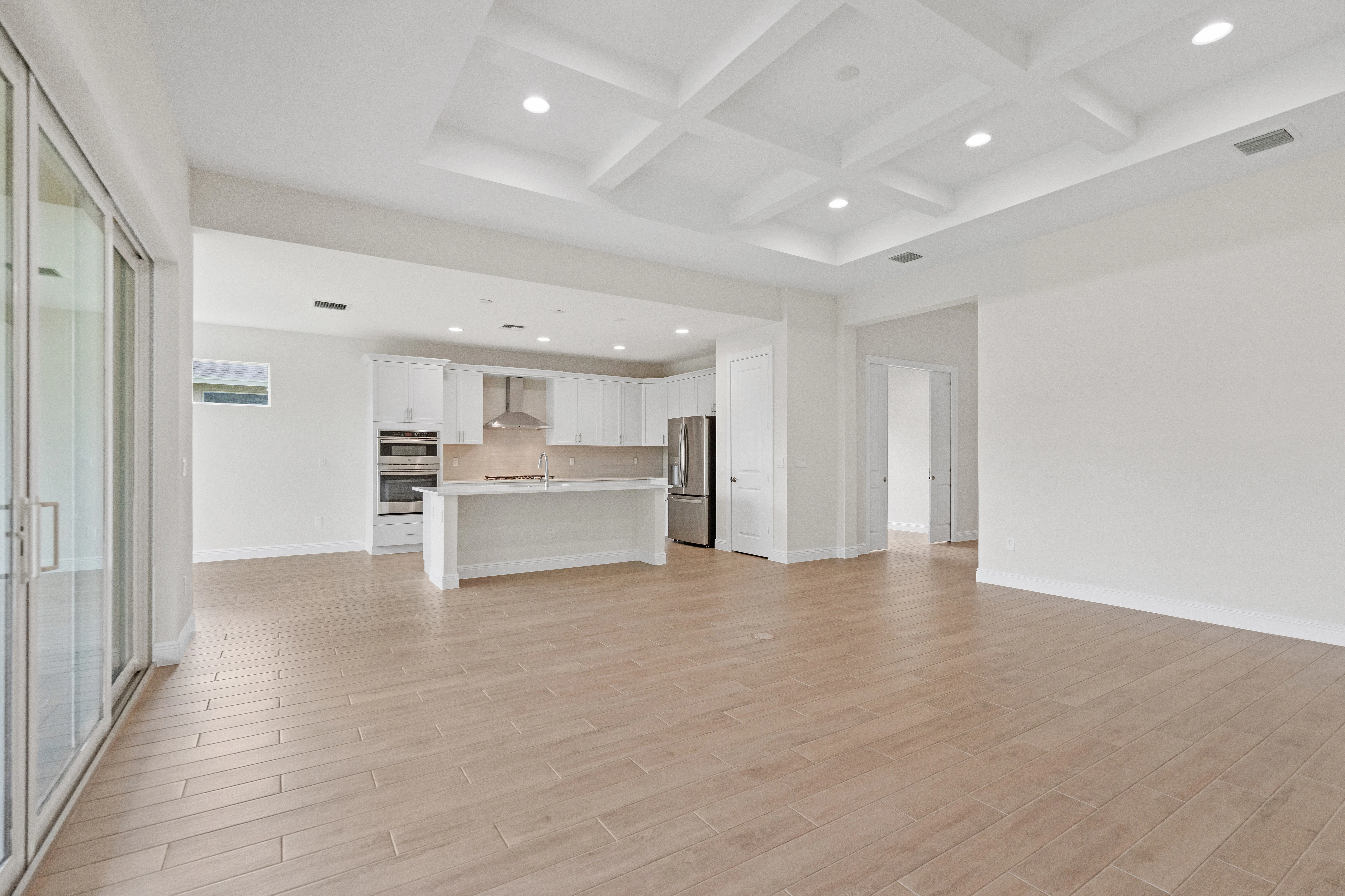 Great Room to Kitchen | 4018 Tower Pointe Way