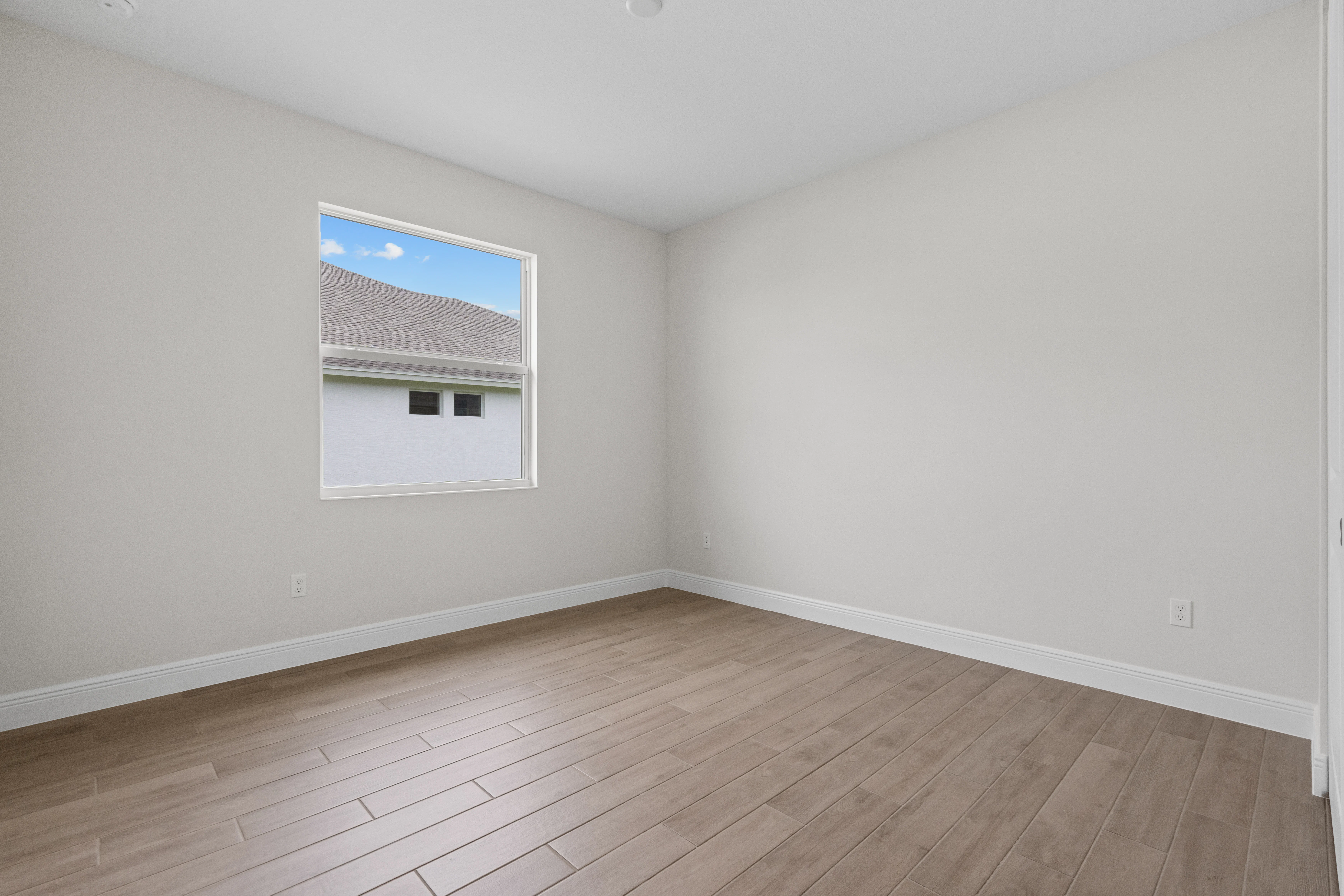 Bed 2 | 4018 Tower Pointe Way
