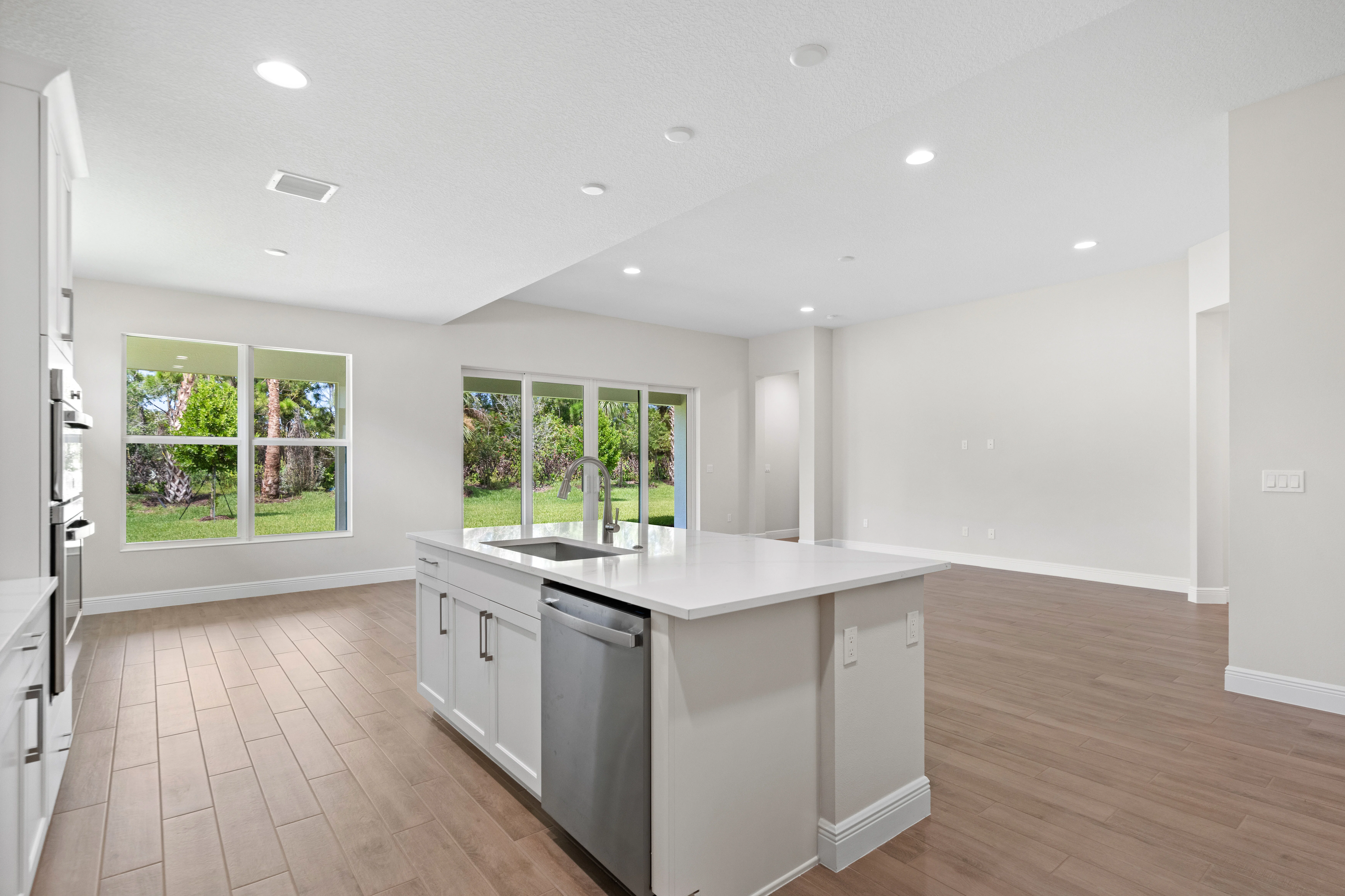 Kitchen to Great Room and Dining | 4066 Tower Pointe Way