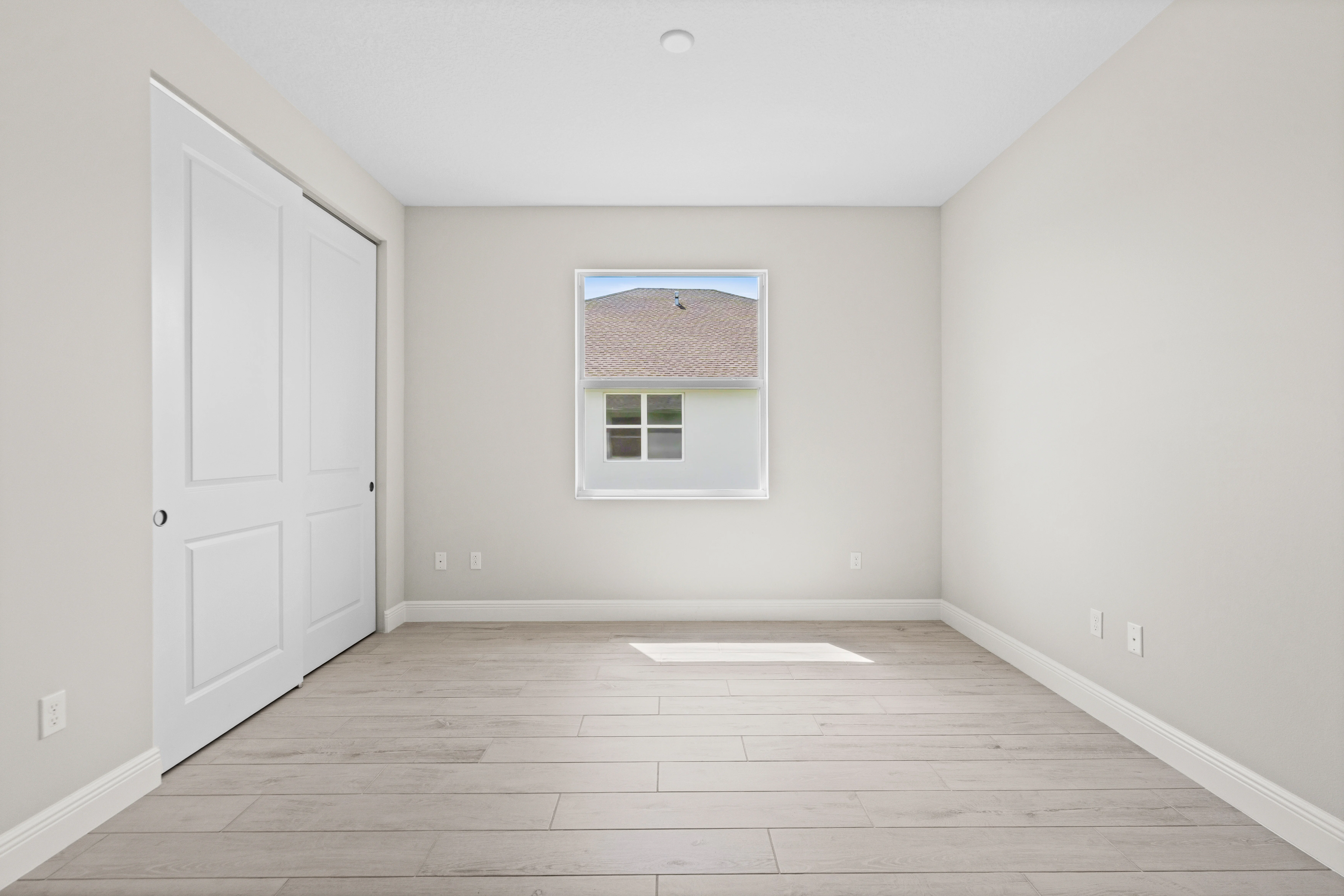 Den | 4090 Tower Pointe Way