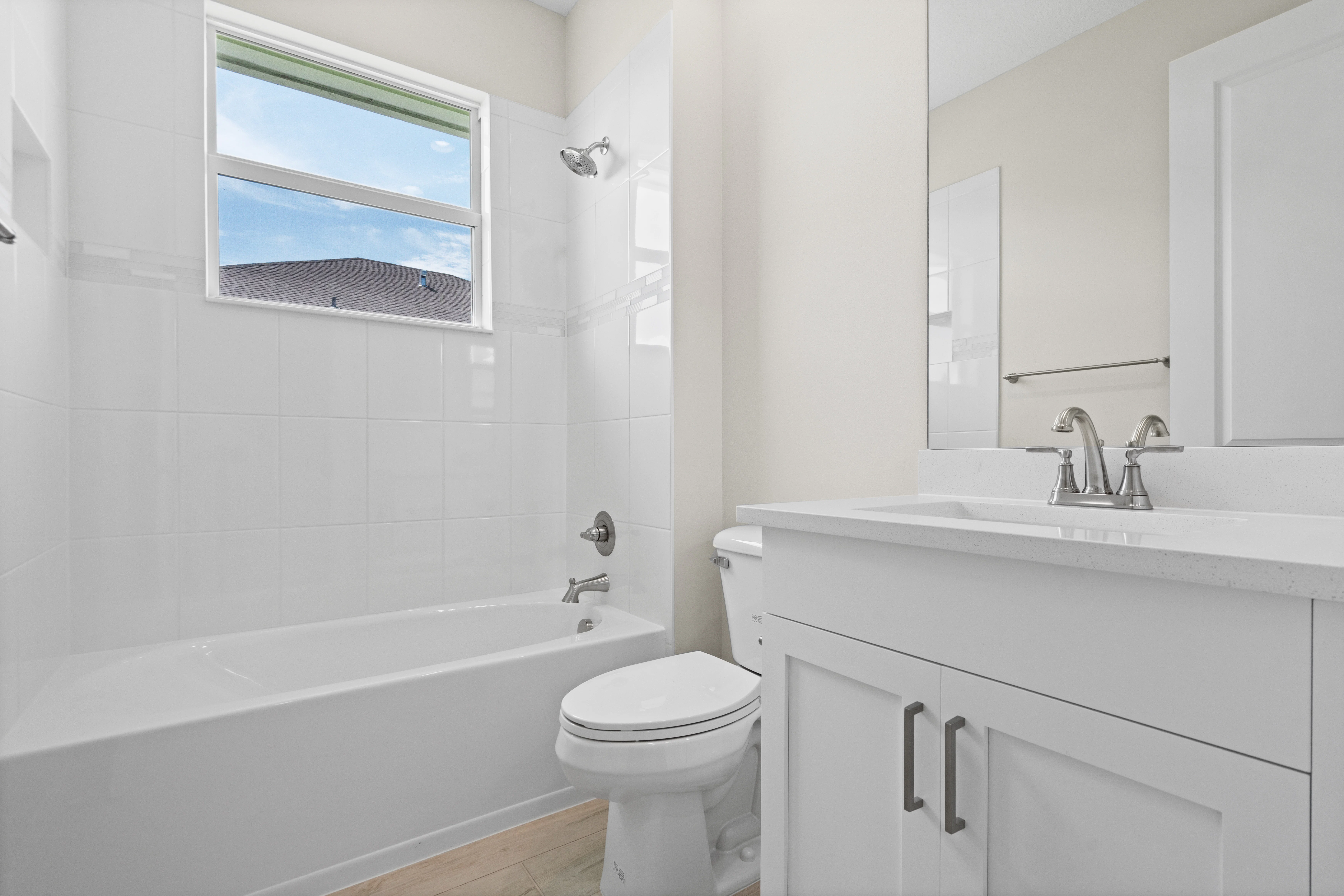Bath 3 | 4090 Tower Pointe Way