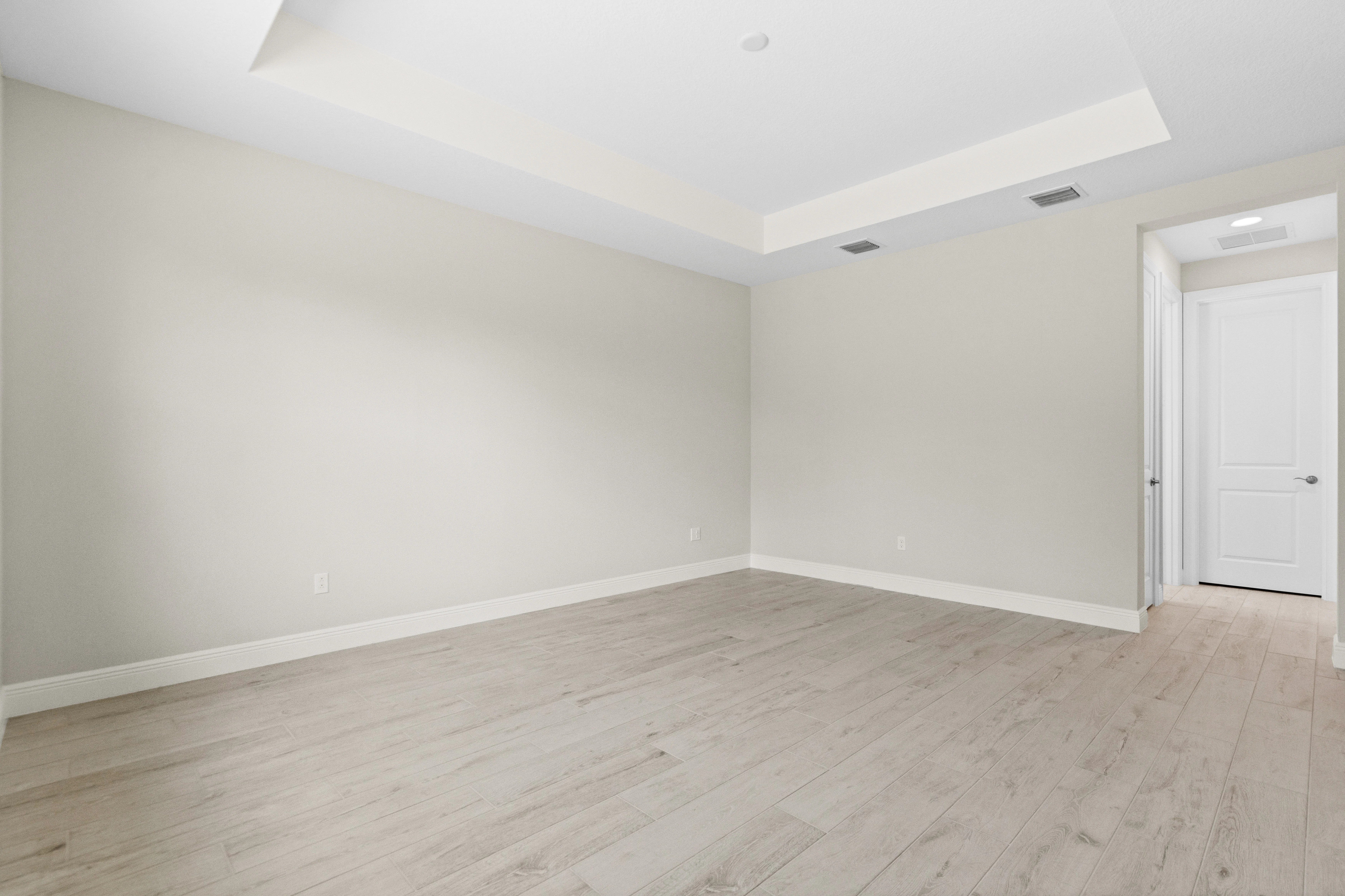Master Suite | 4090 Tower Pointe Way