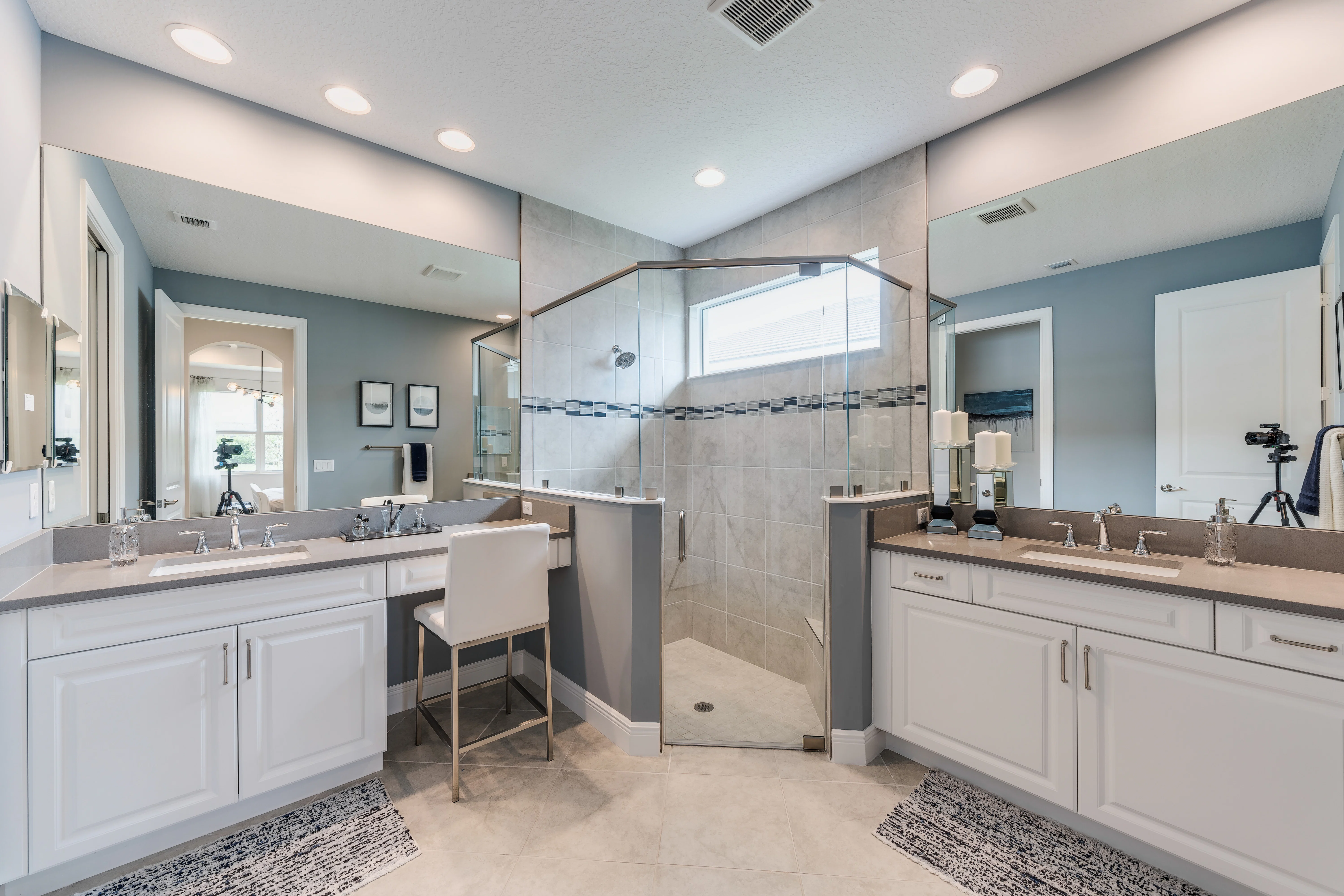 Master Bath | Palomar Model Move-in Ready